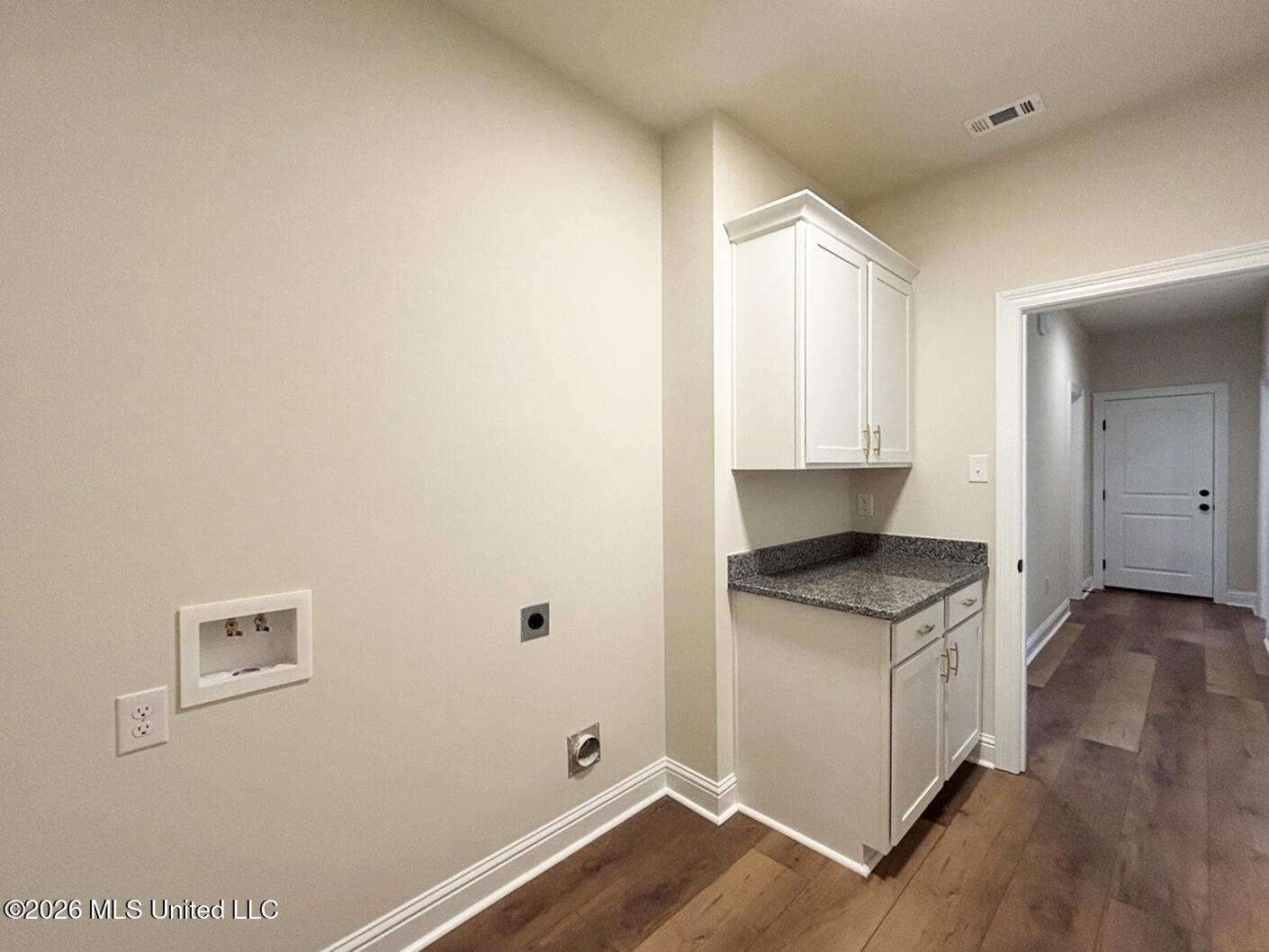 1053 Flounder Way Property Photo 23