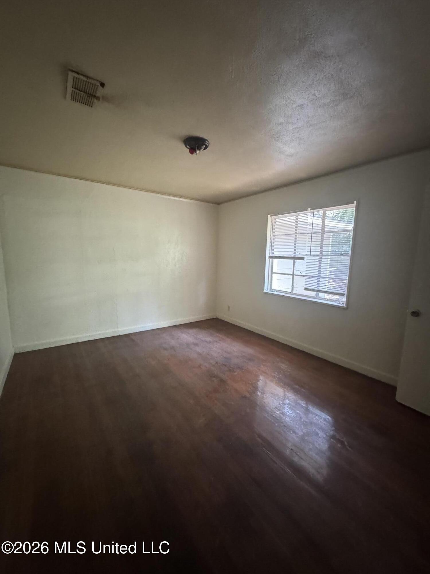 3206 Rosemary Avenue Property Photo 14