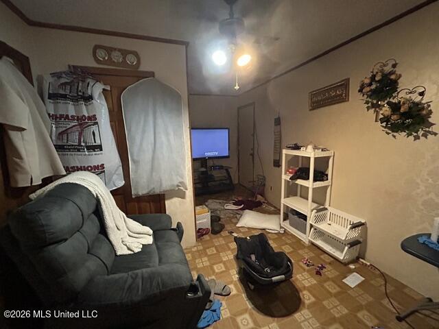 909 Pershing Street Property Photo 17