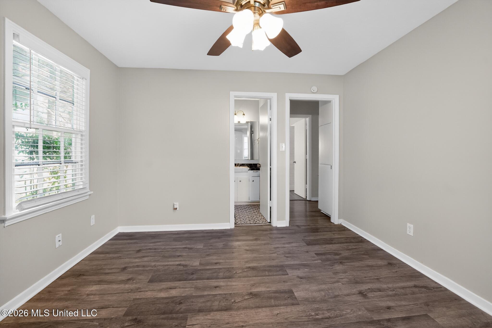 5801 Orchardview Drive Property Photo 6