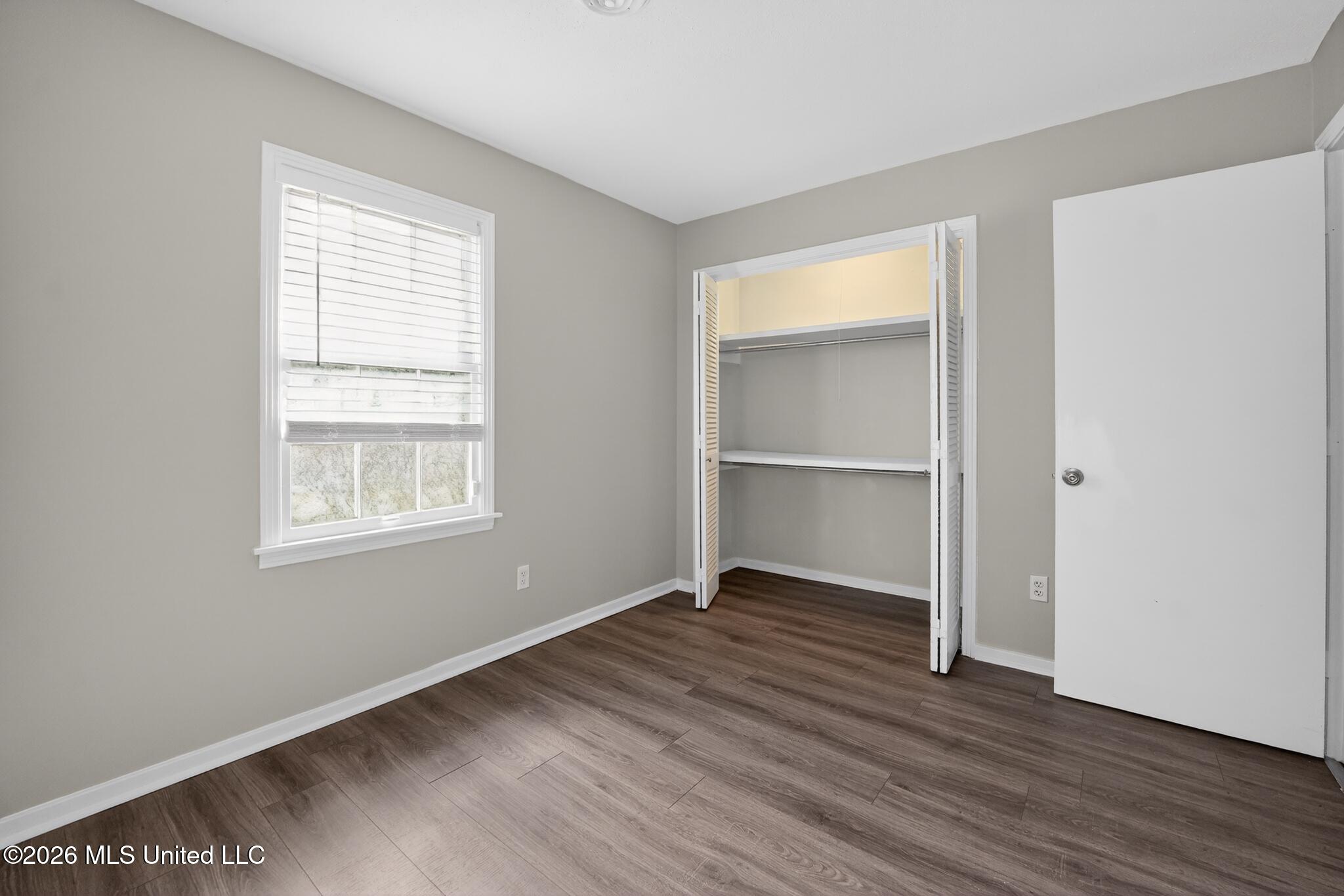 5801 Orchardview Drive Property Photo 9