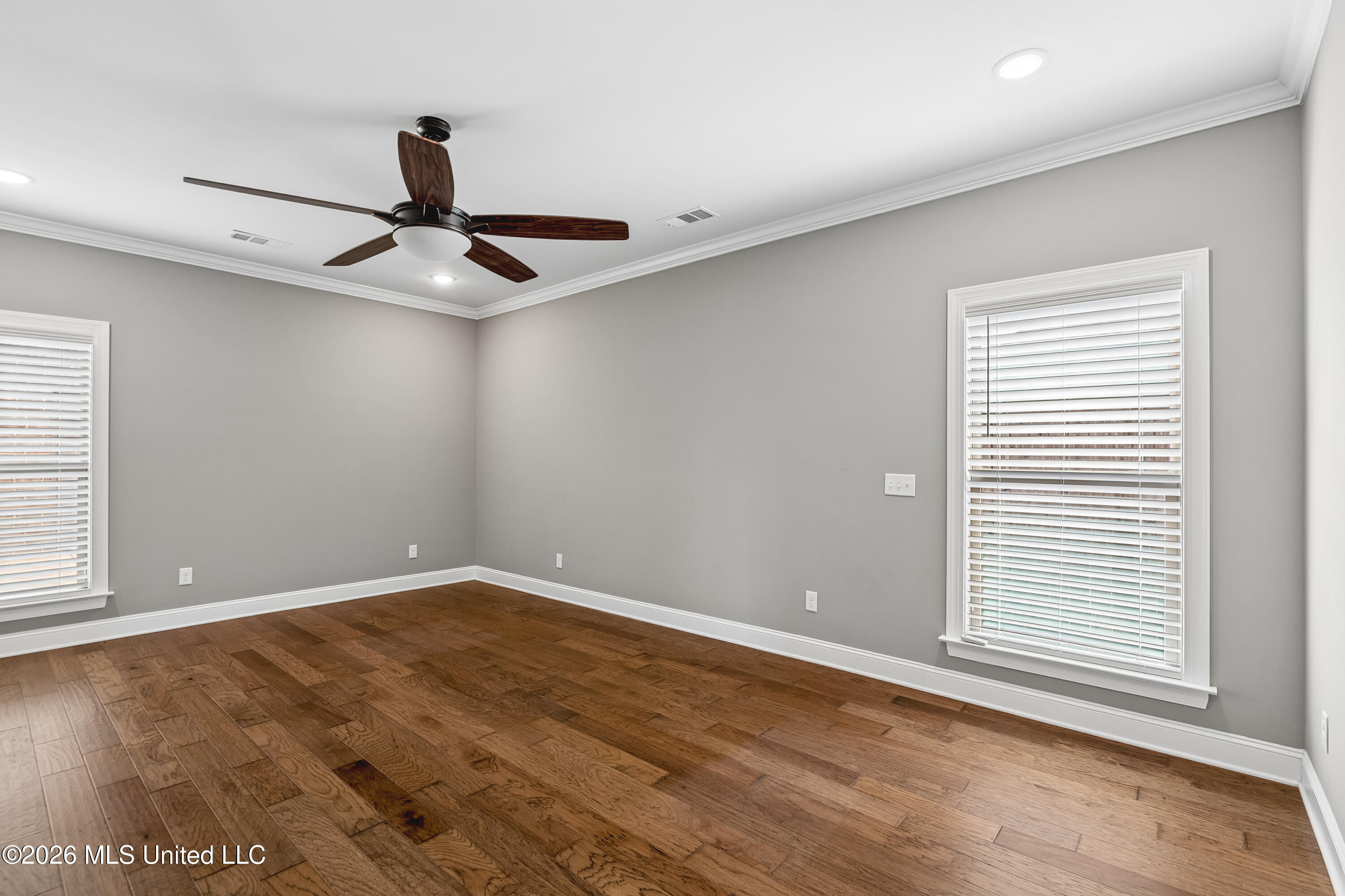 2190 Redbud Cove Property Photo 16