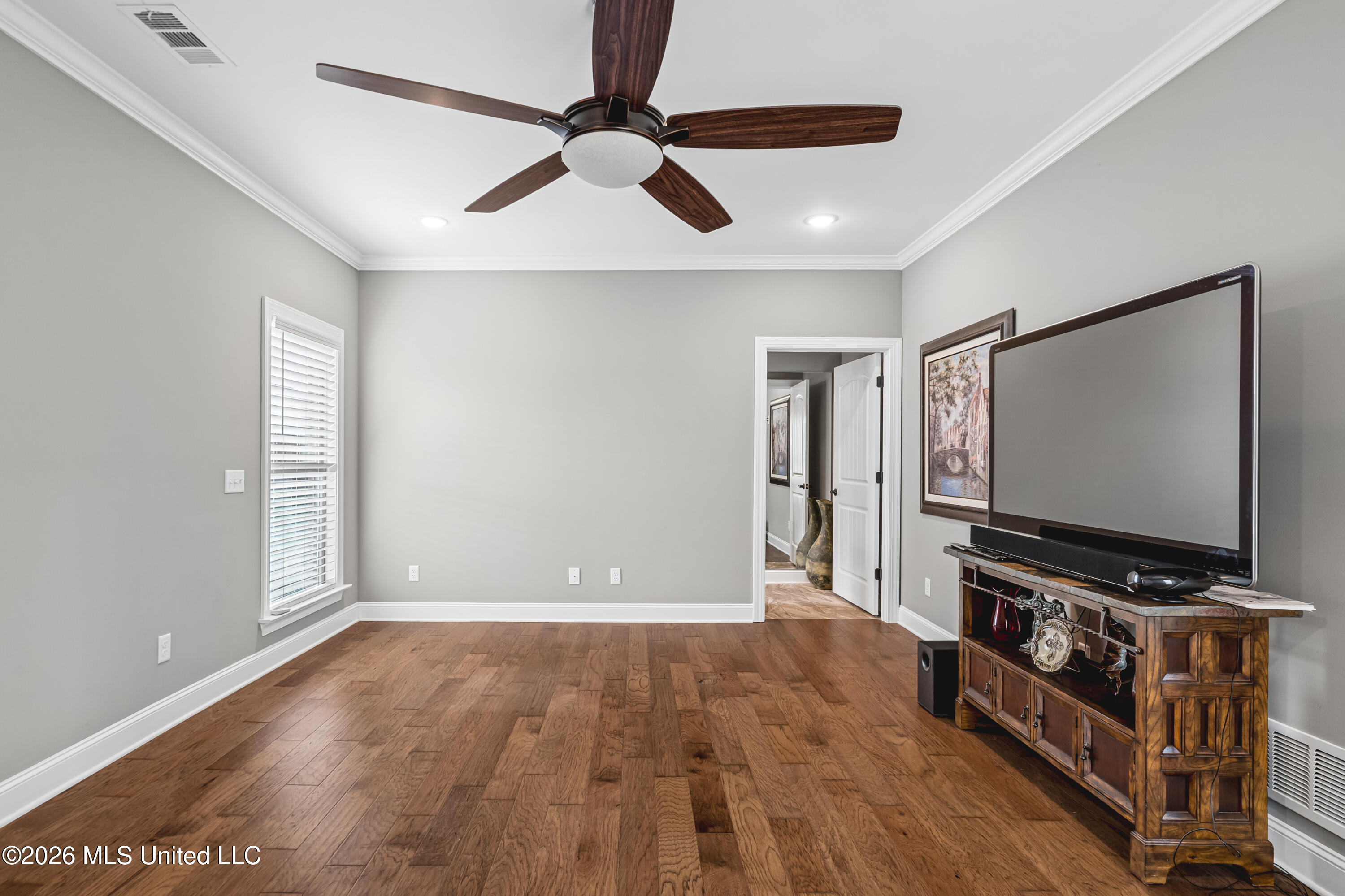 2190 Redbud Cove Property Photo 17