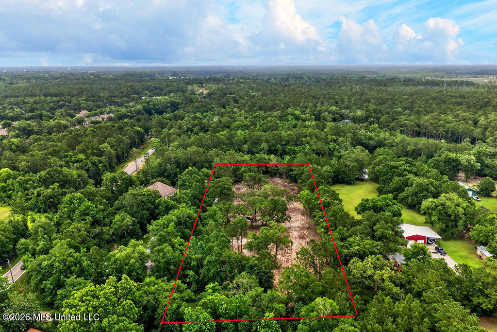 Pavolini Road Property Photo 8