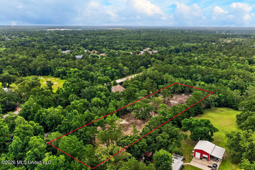 Pavolini Road Property Photo 9