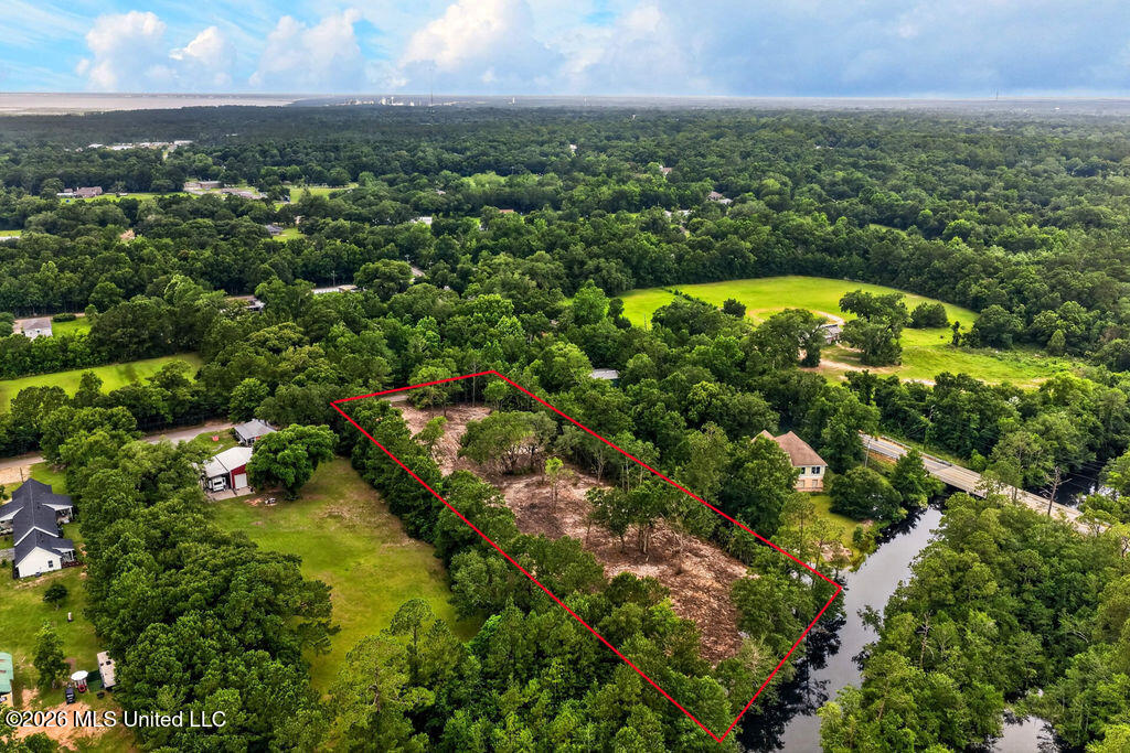Pavolini Road Property Photo 11