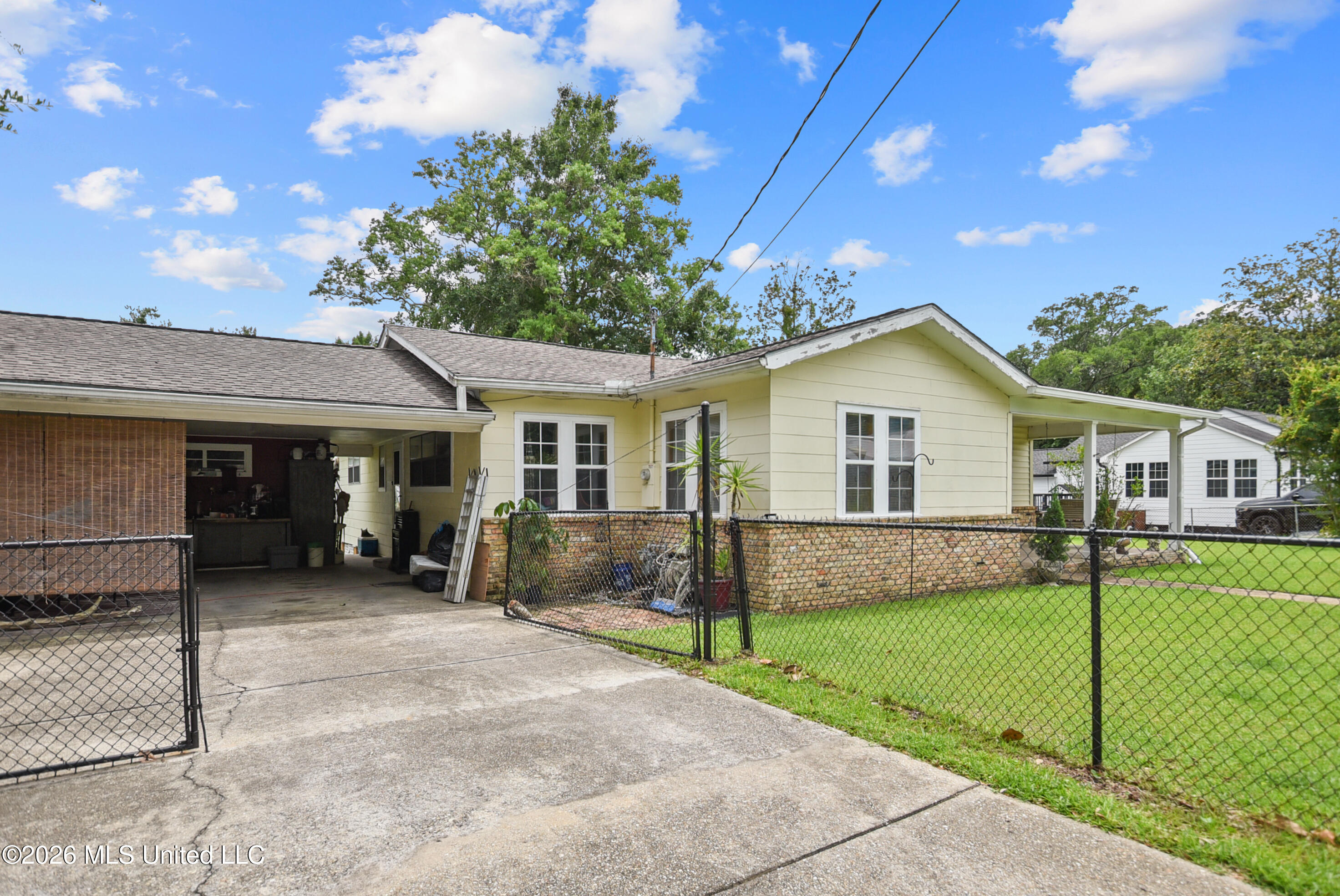 802 Mill Road Property Photo 1