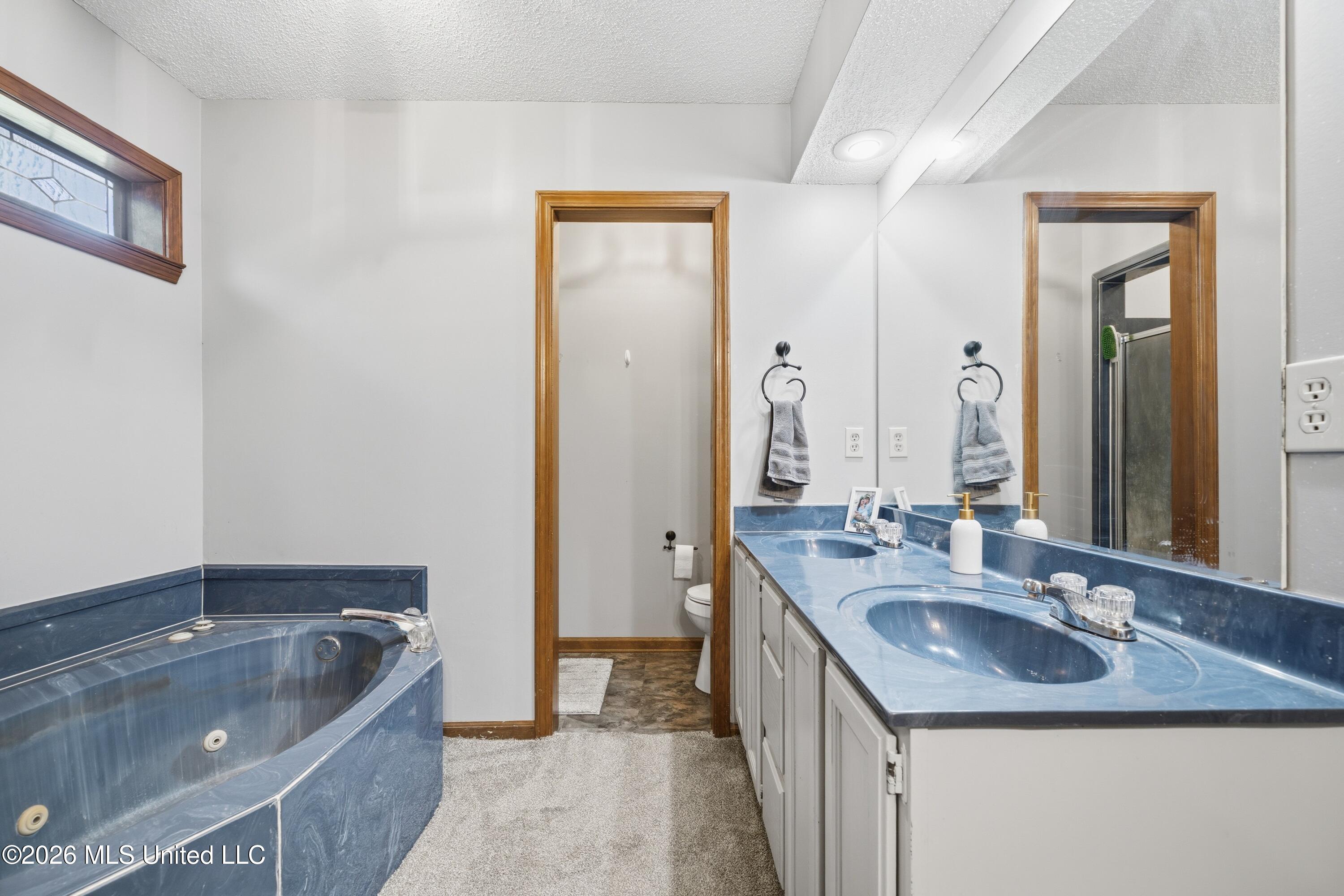 7630 Whitten Hill Drive Property Photo 20