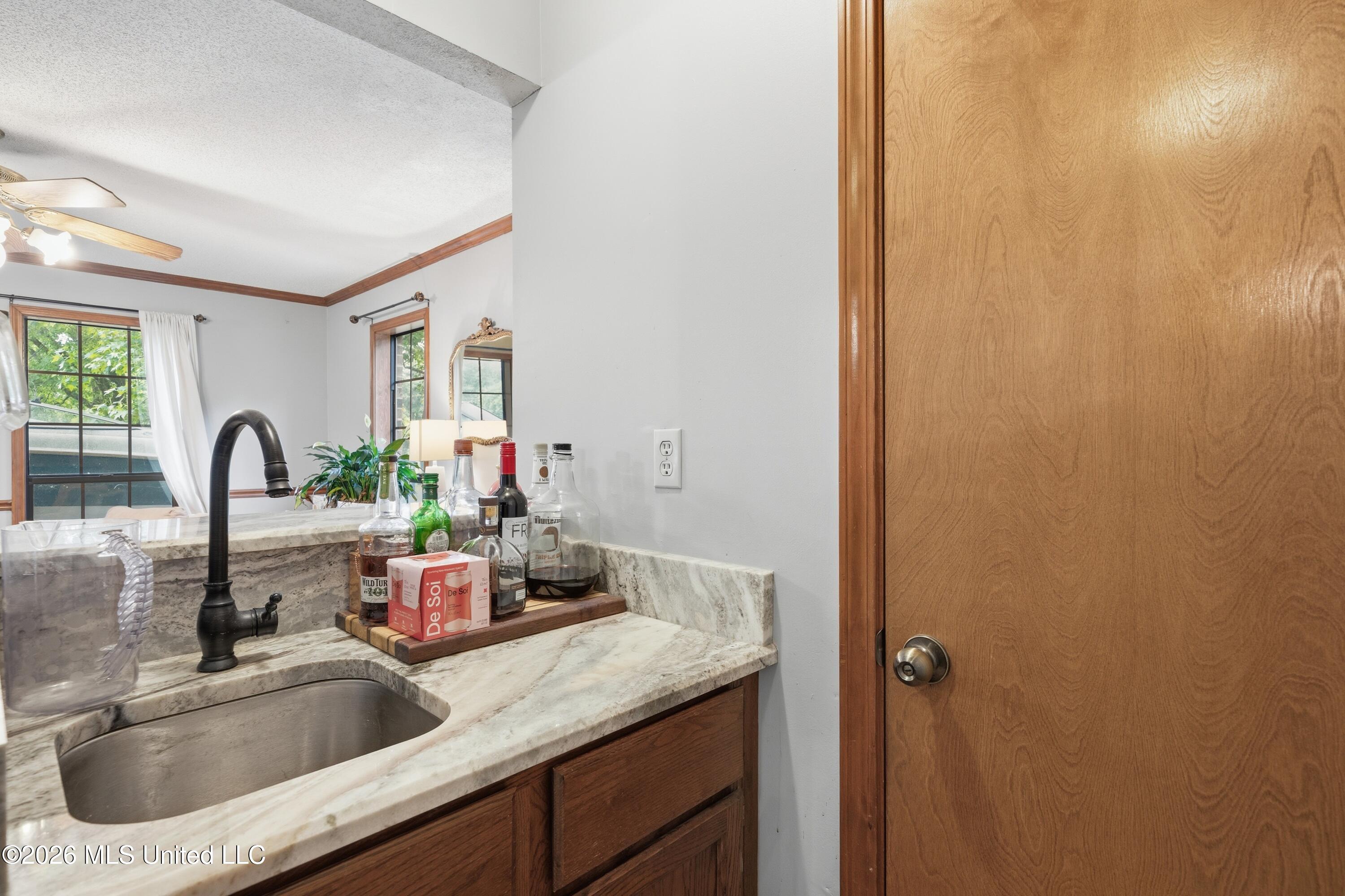 7630 Whitten Hill Drive Property Photo 22