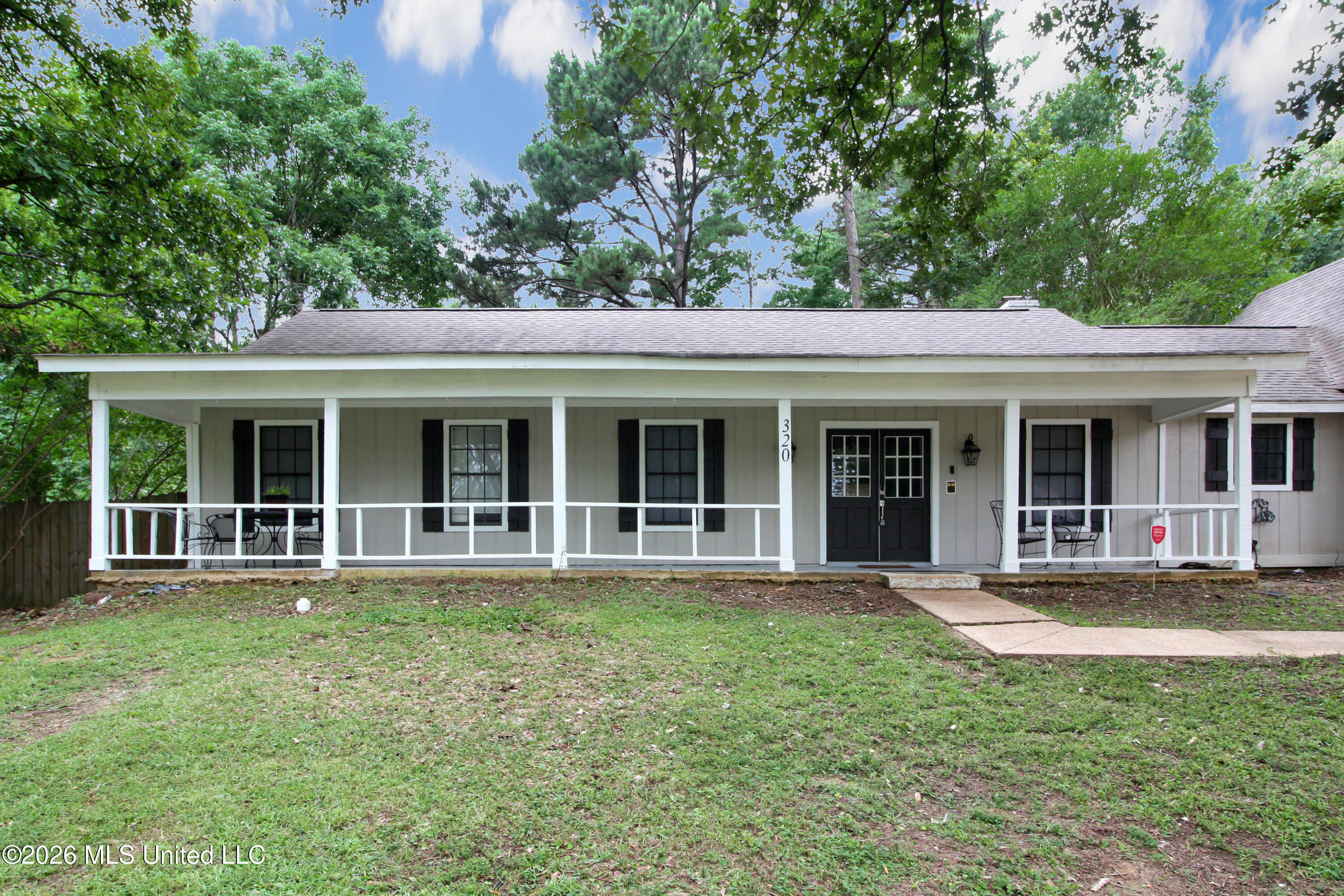 320 Helmsley Drive Property Photo 1