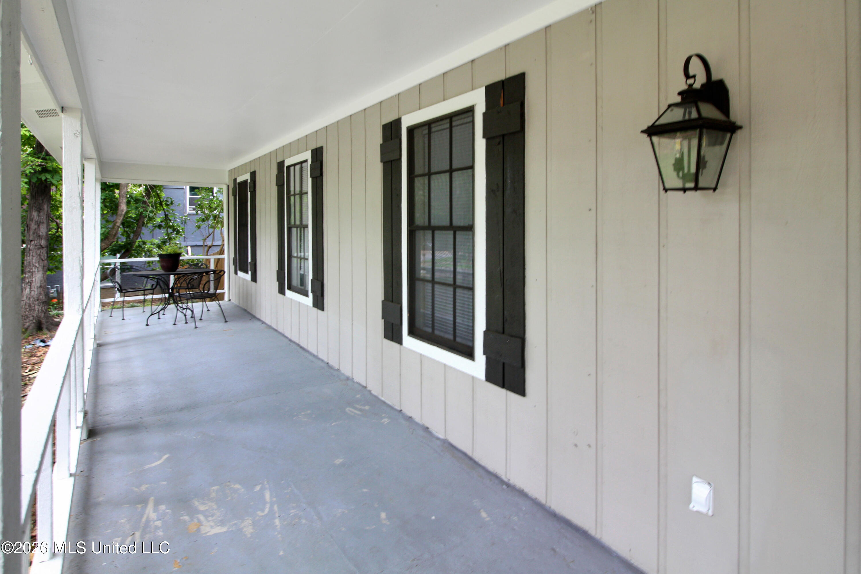 320 Helmsley Drive Property Photo 3