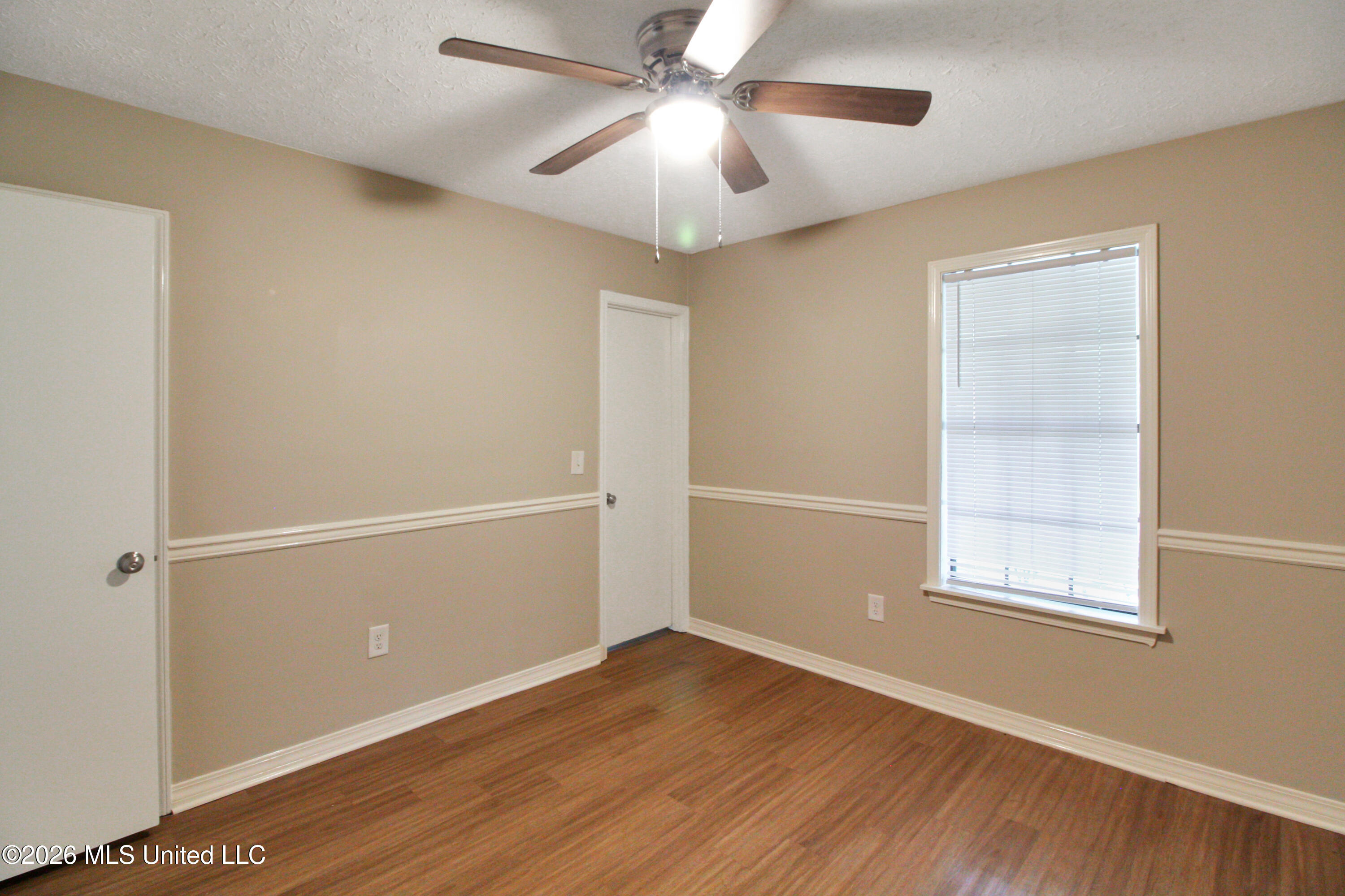 320 Helmsley Drive Property Photo 28