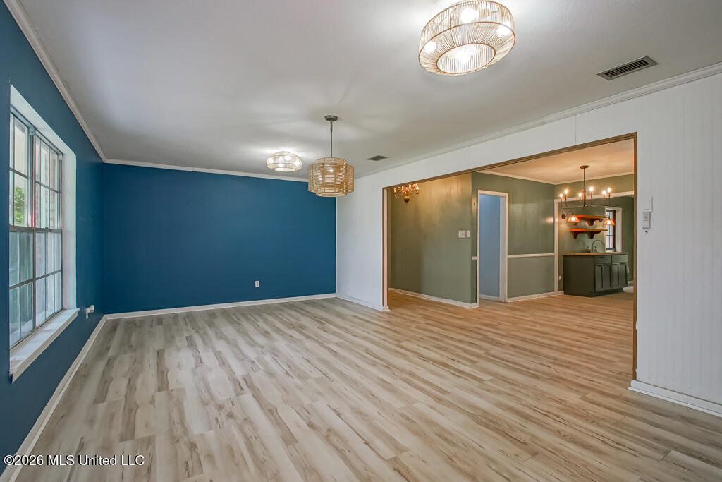 557 Walkiah Bluff Road Property Photo 7