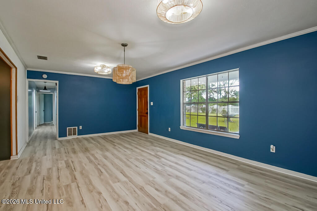 557 Walkiah Bluff Road Property Photo 8