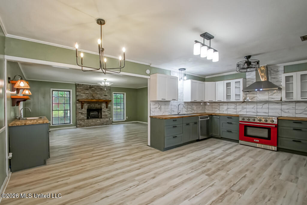 557 Walkiah Bluff Road Property Photo 9