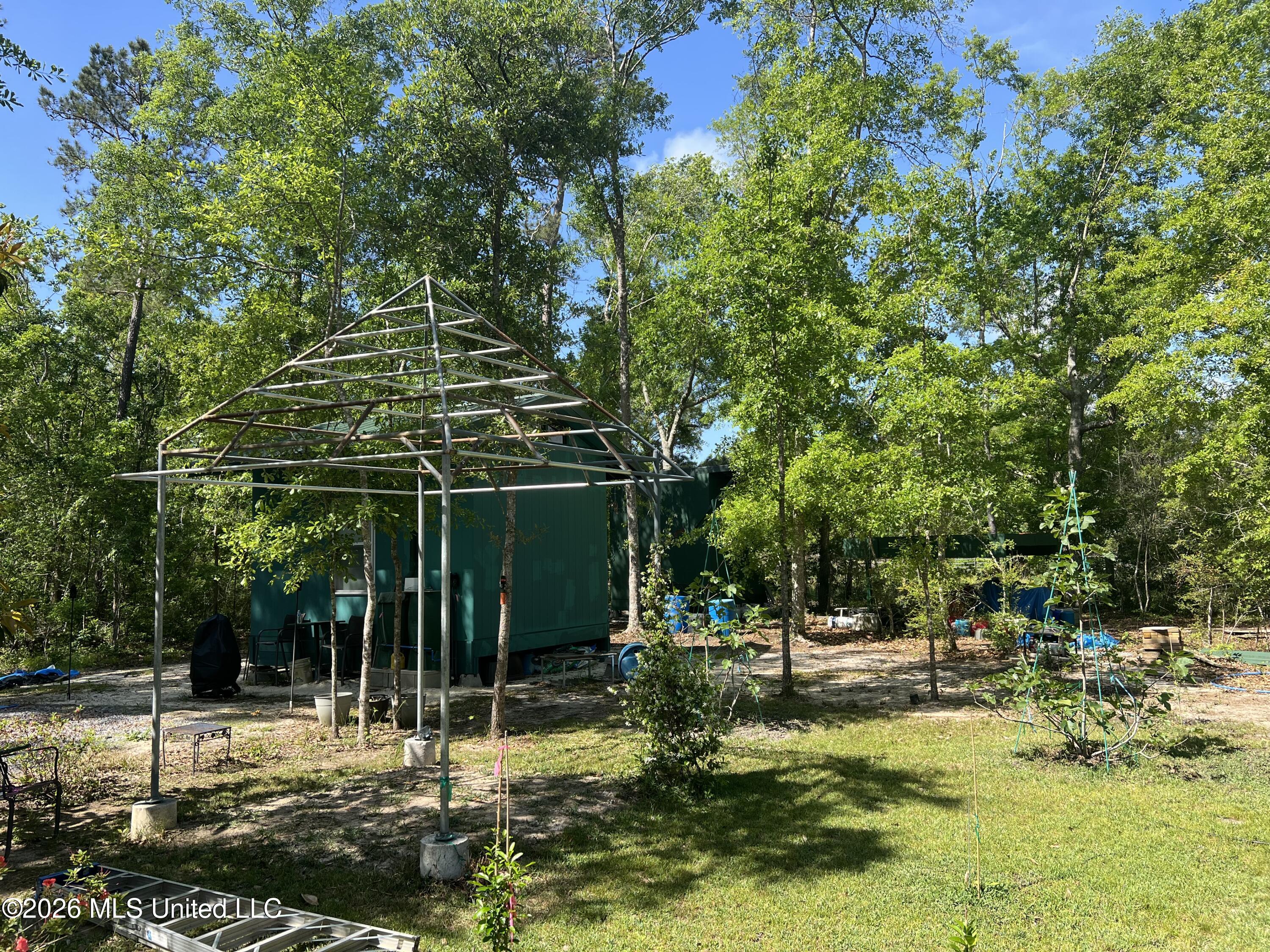11045 Lower Bay Road Property Photo 9