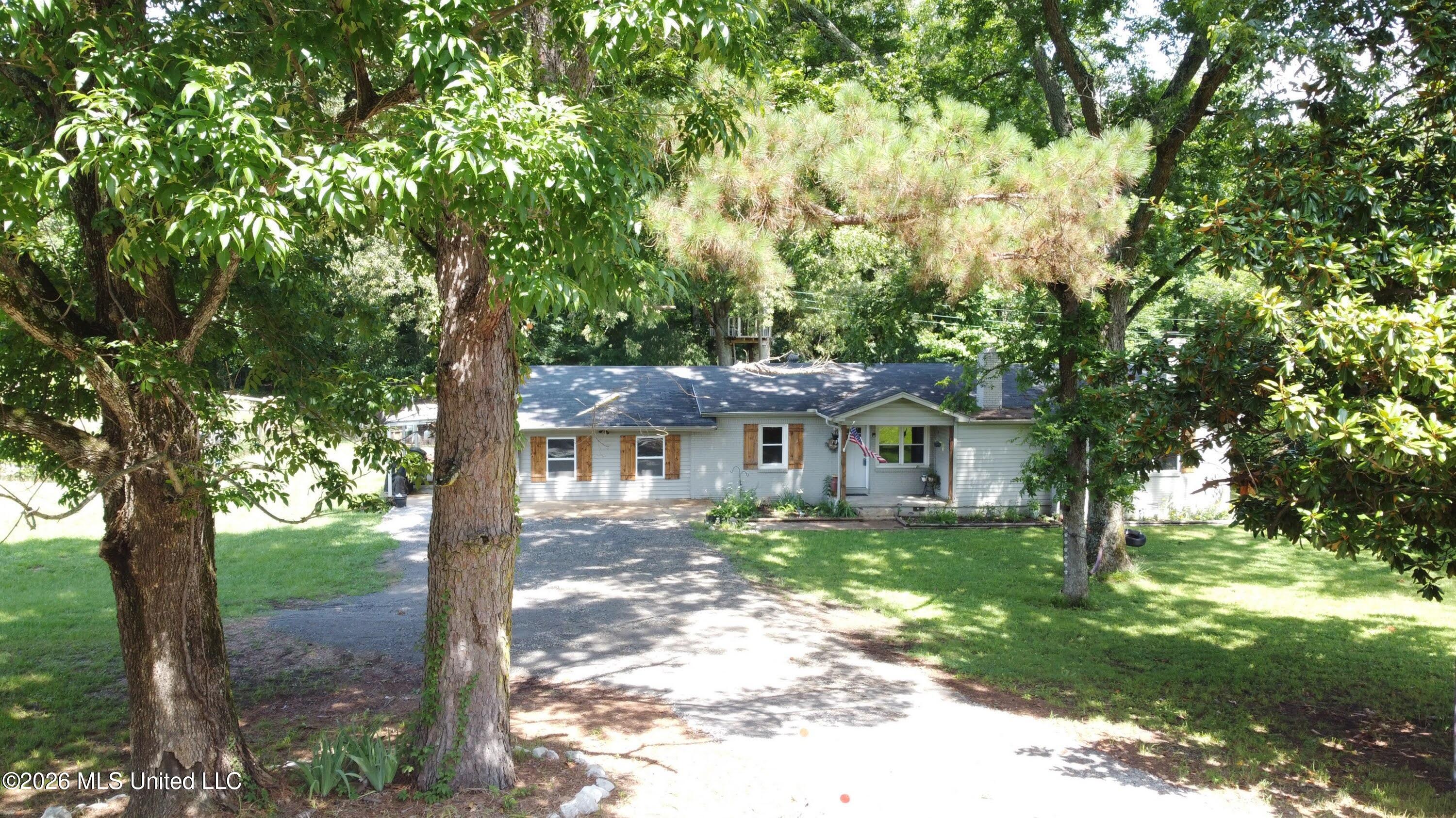 5871 S Highway 305 Property Photo 2