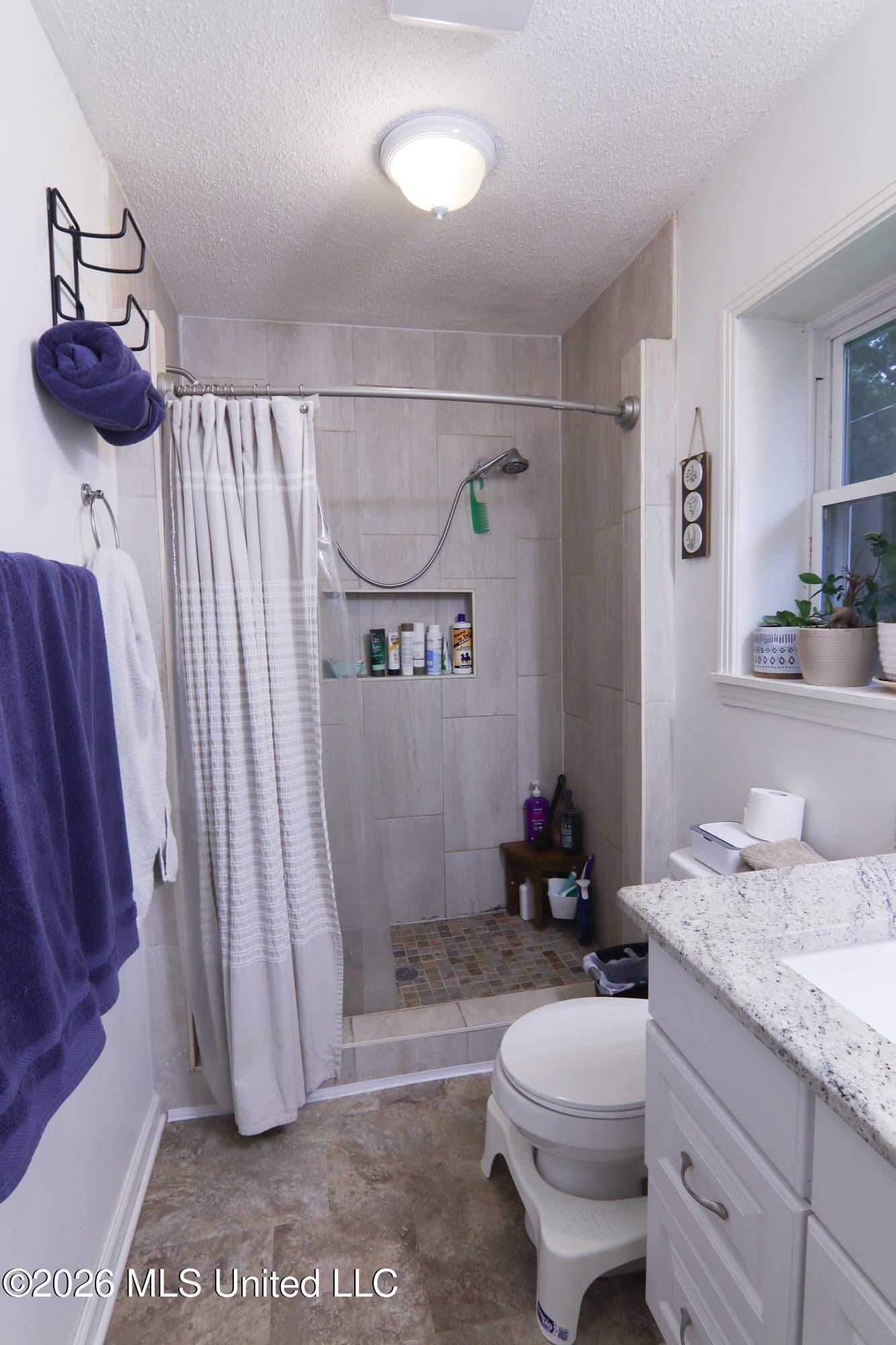 5871 S Highway 305 Property Photo 12