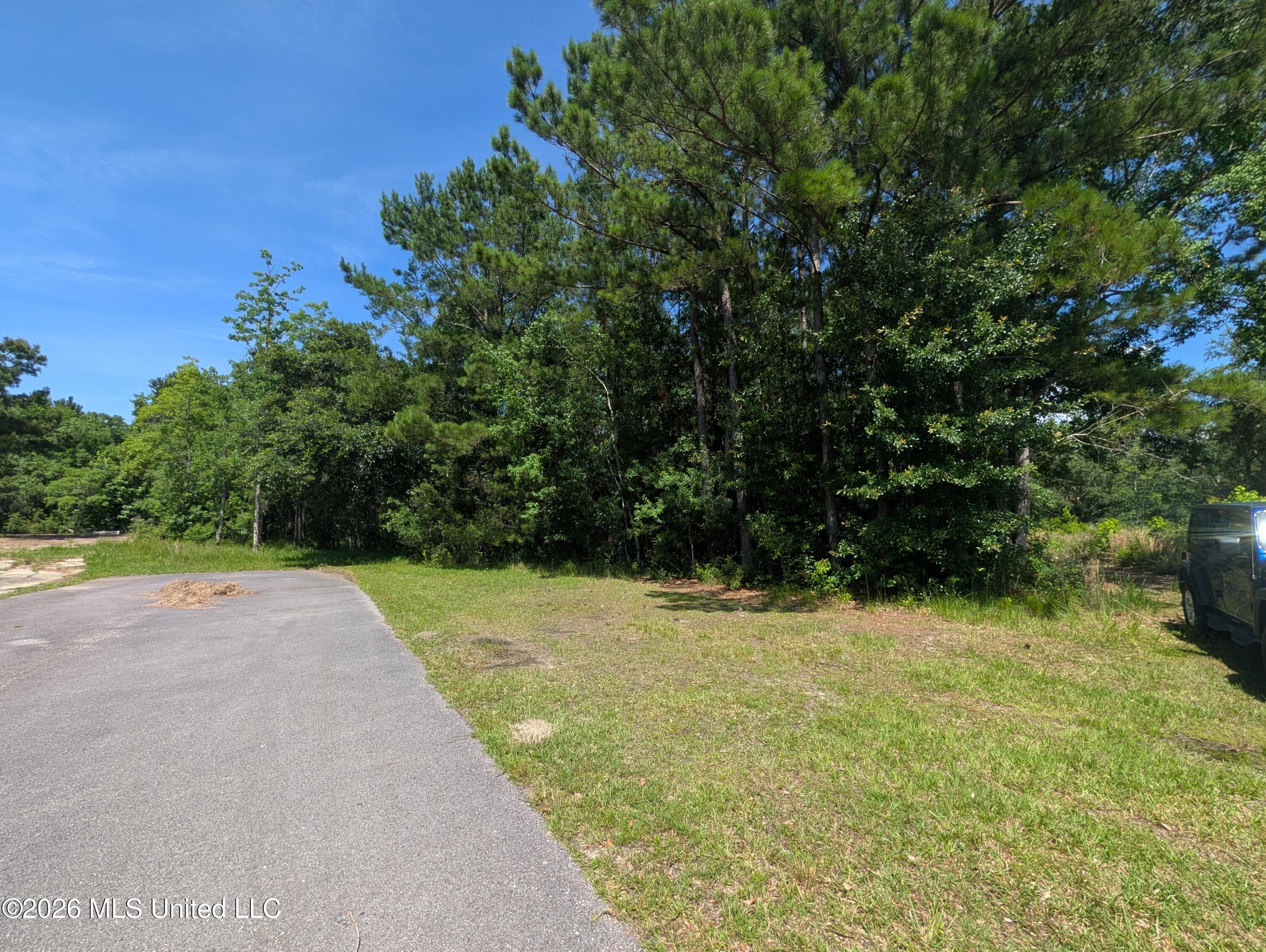 2332 Airport Drive Property Photo 10