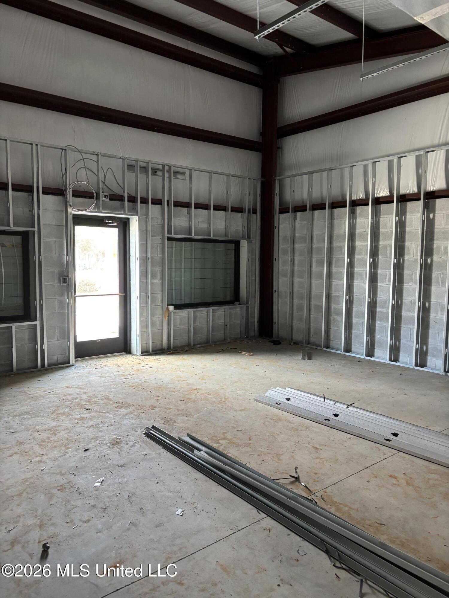 10108 Central Avenue Property Photo 10
