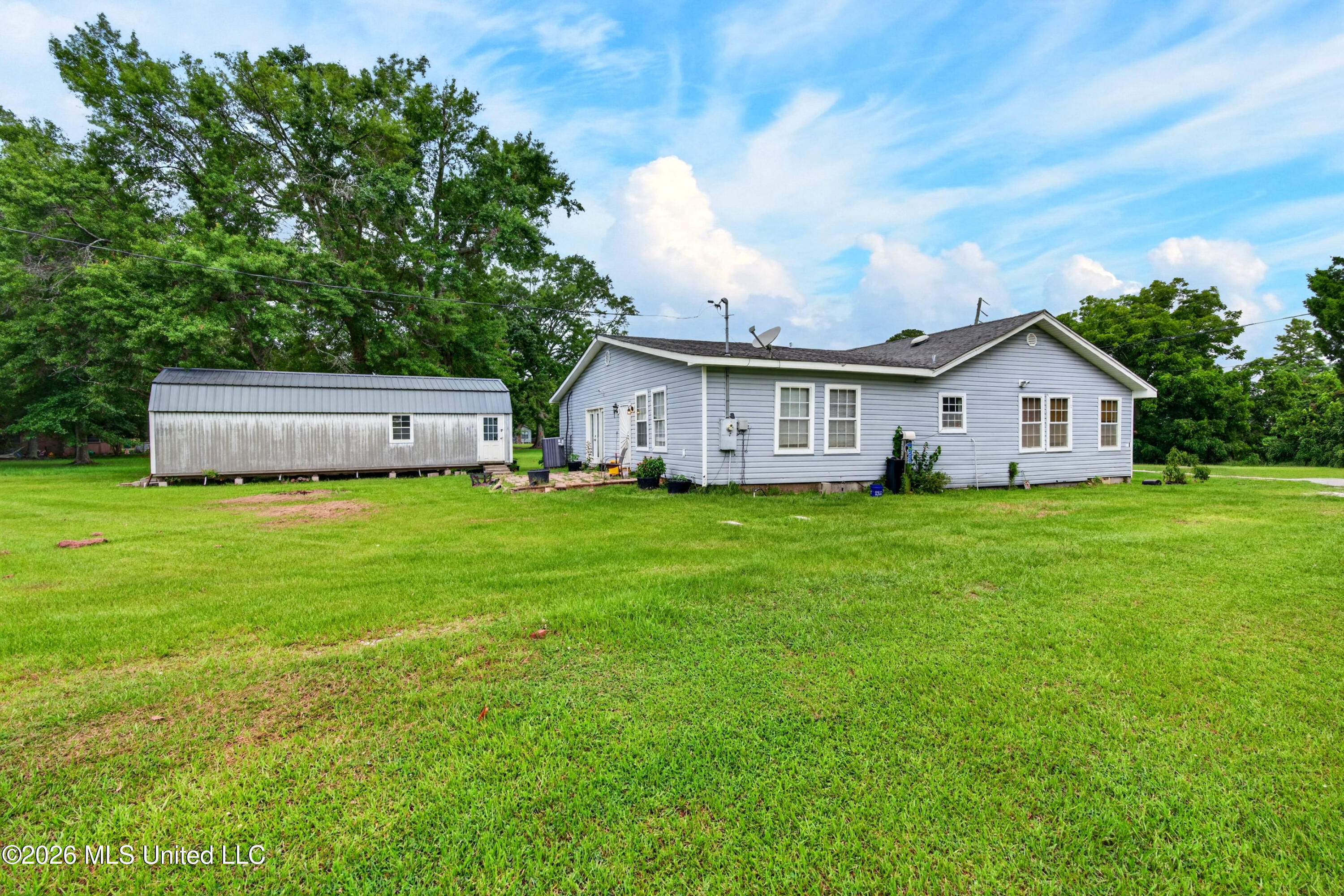 4818 Mcinnis Avenue Property Photo 5
