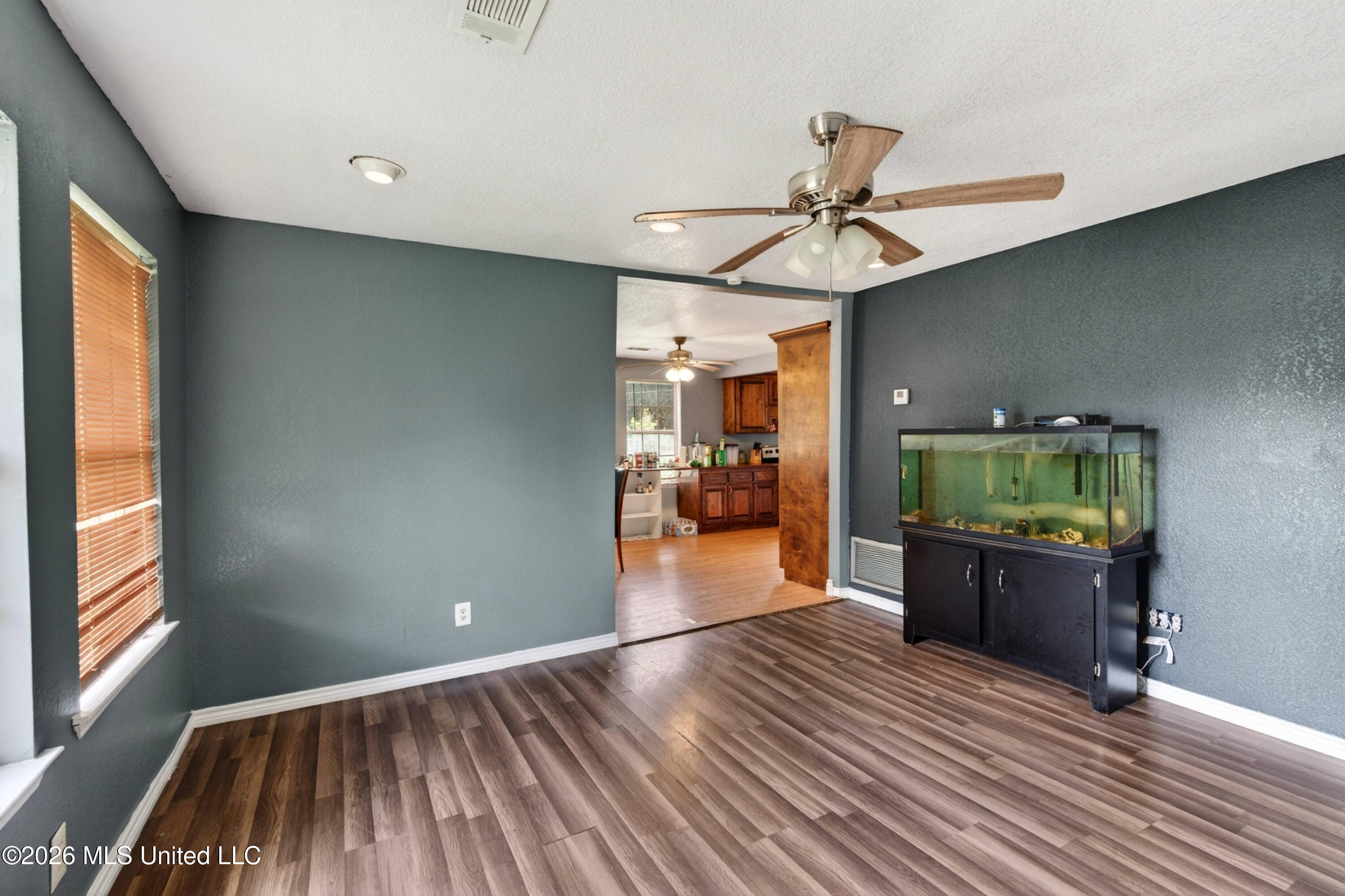 4818 Mcinnis Avenue Property Photo 13