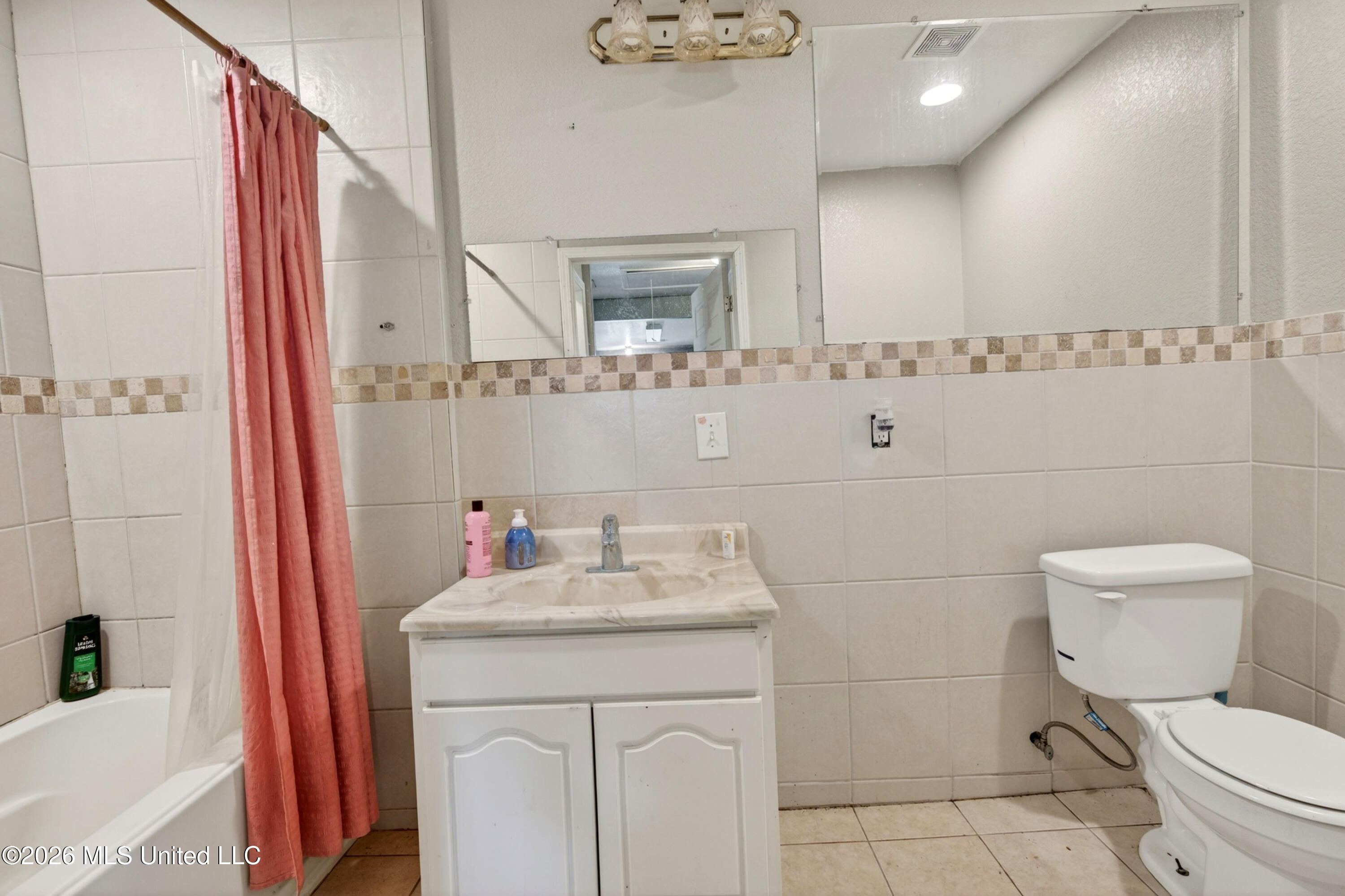 4818 Mcinnis Avenue Property Photo 19