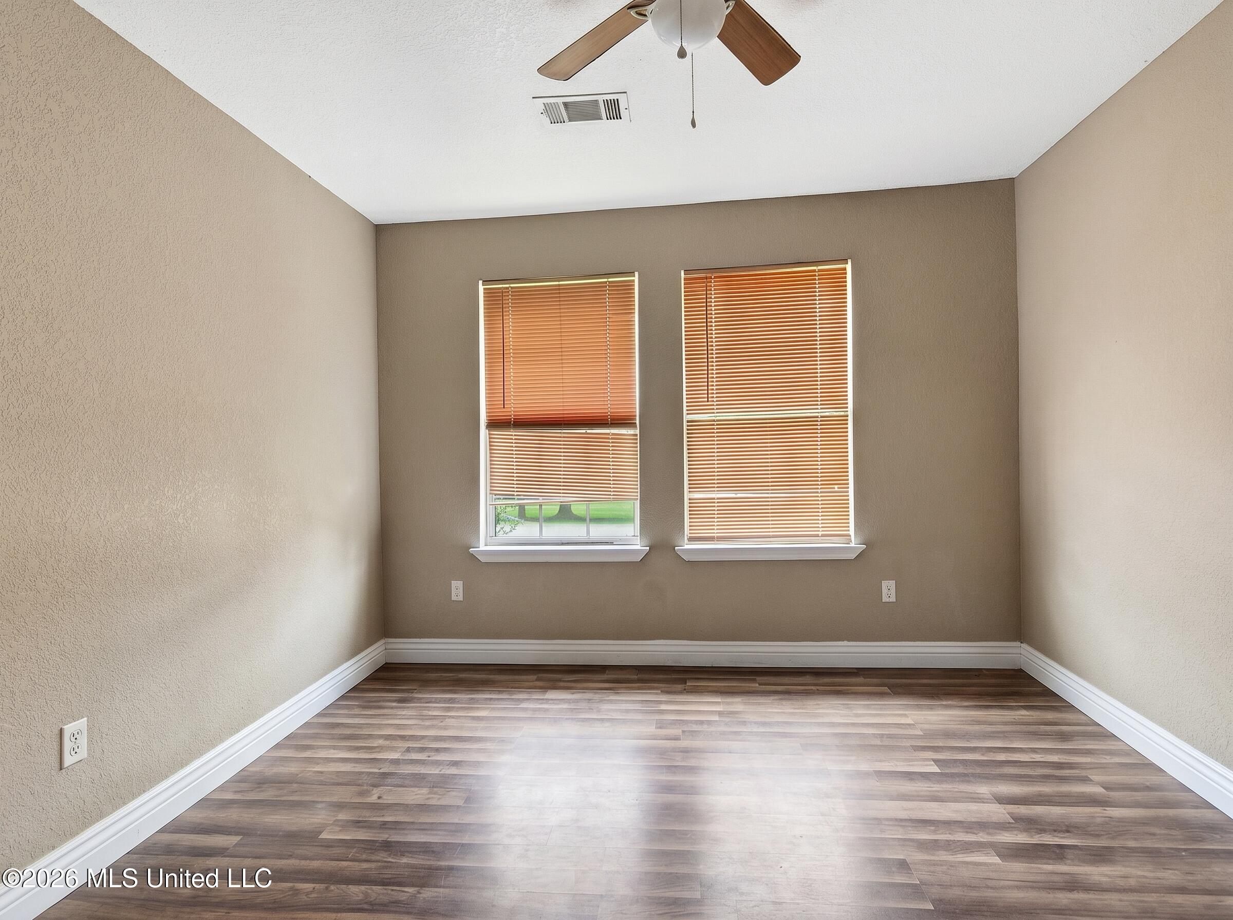 4818 Mcinnis Avenue Property Photo 27