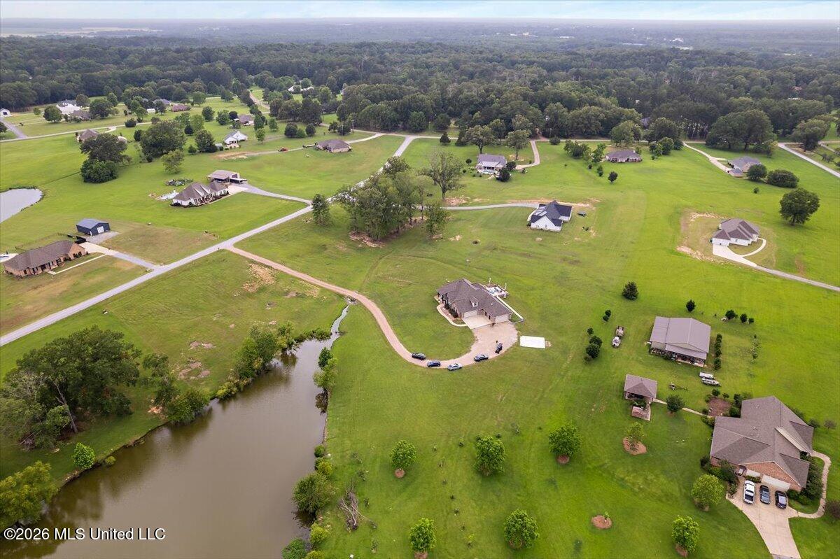 140 Winchester Drive Property Photo 15