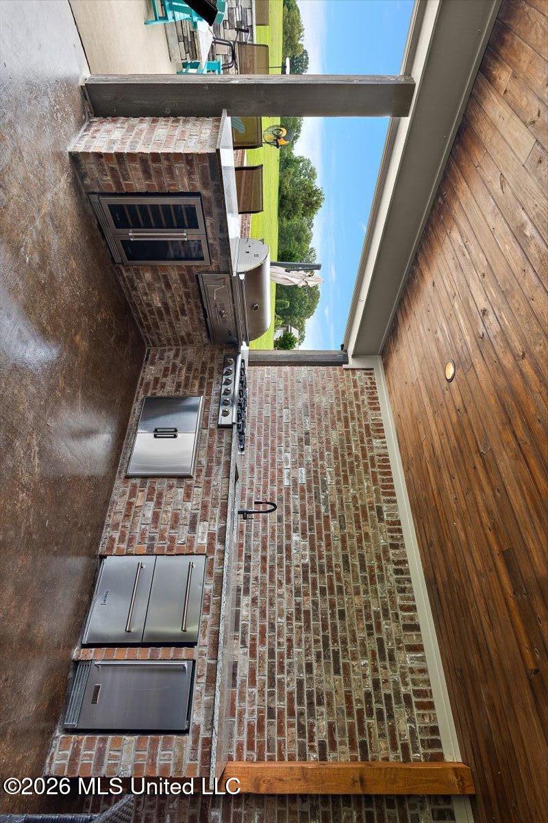 140 Winchester Drive Property Photo 59