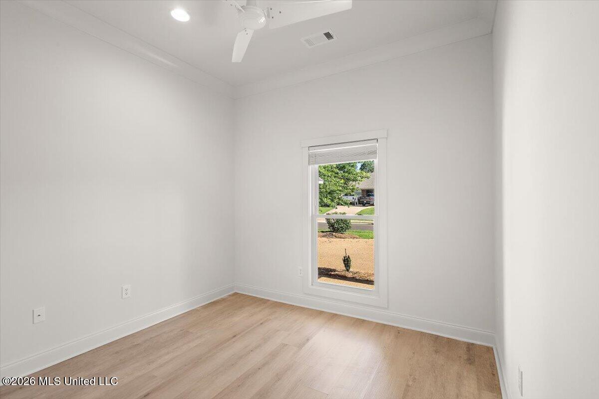 405 Mason Court Property Photo 25