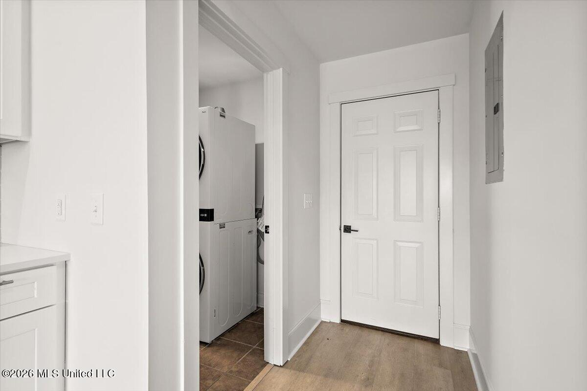 405 Mason Court Property Photo 27
