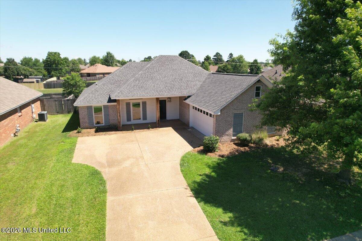 405 Mason Court Property Photo 33