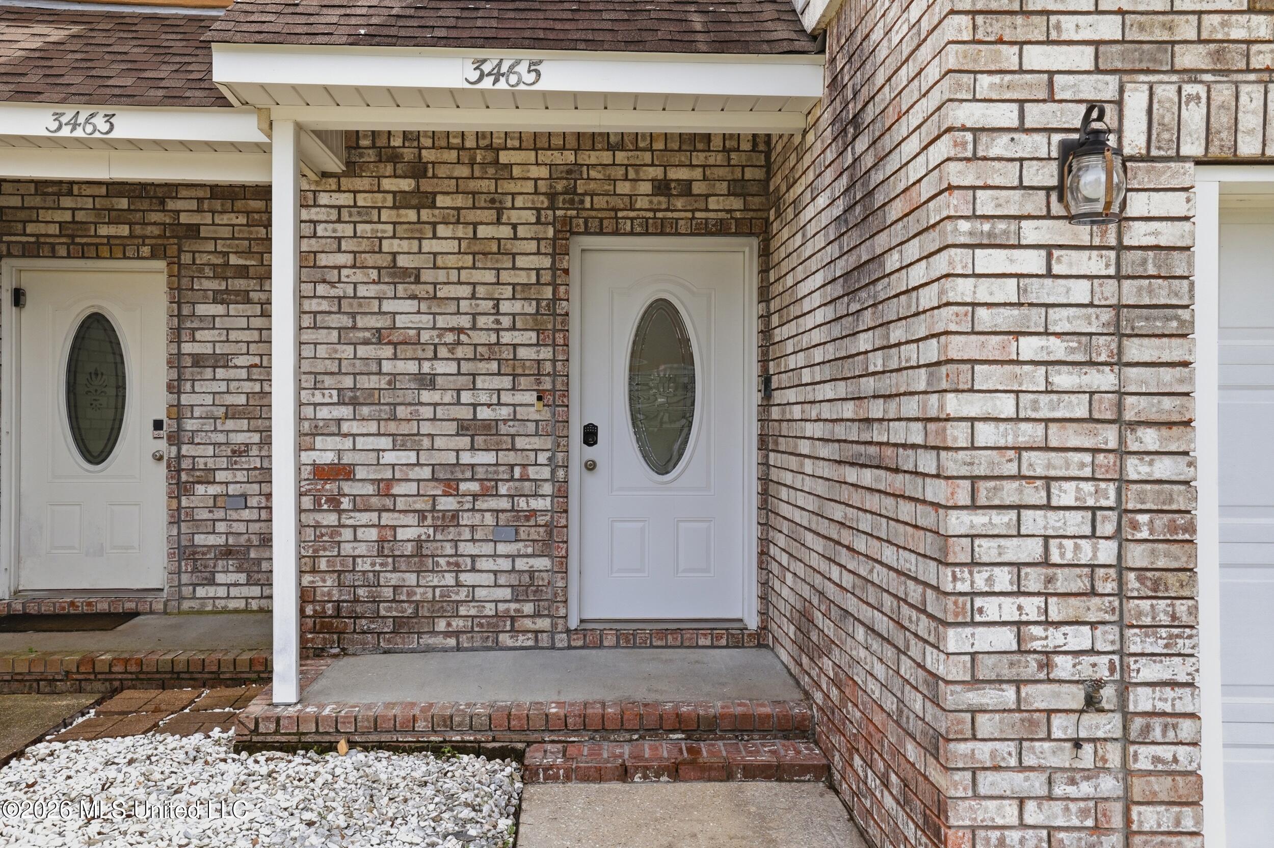 3465 Riverbend Cove Property Photo 4
