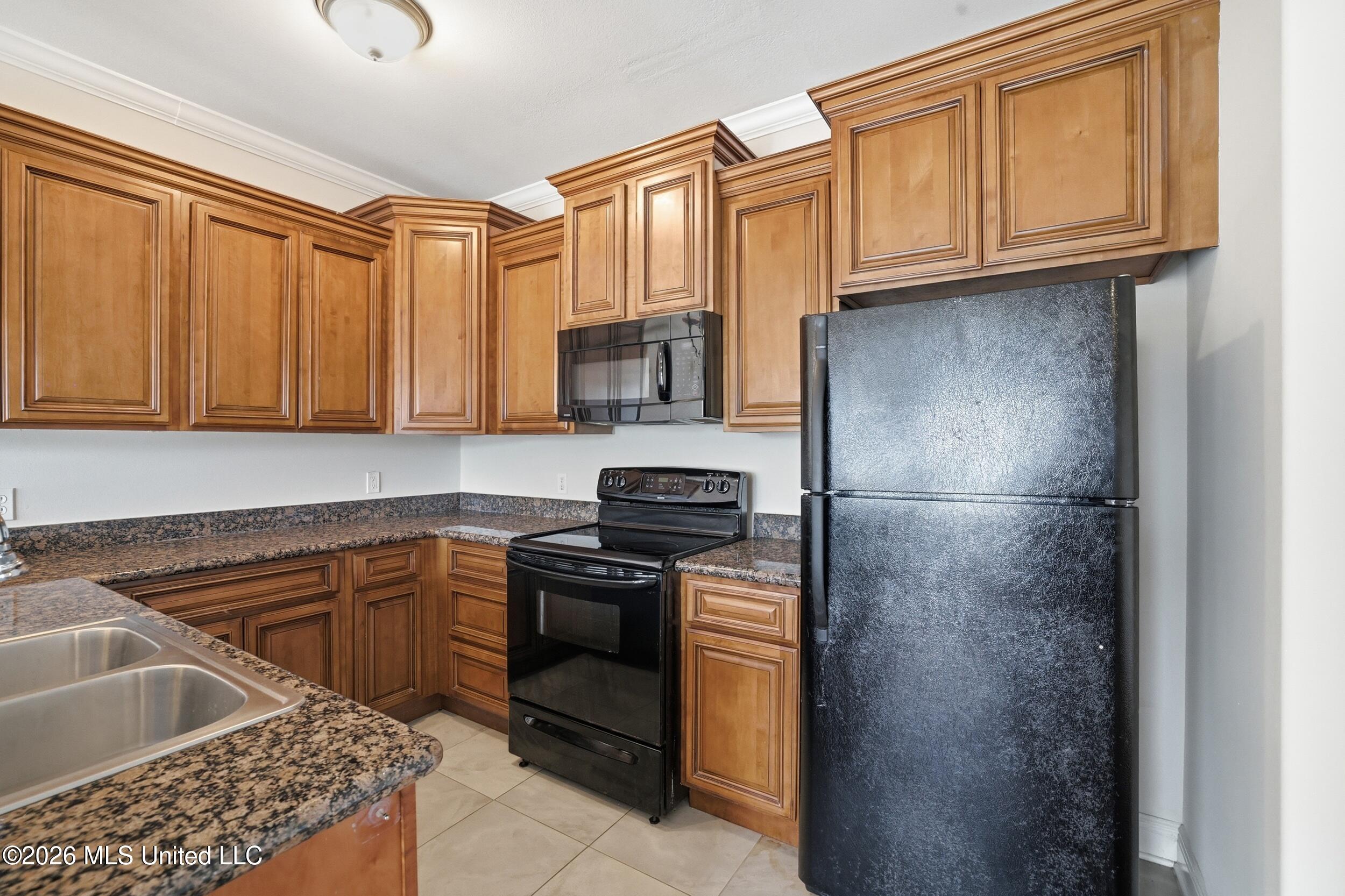 3465 Riverbend Cove Property Photo 13