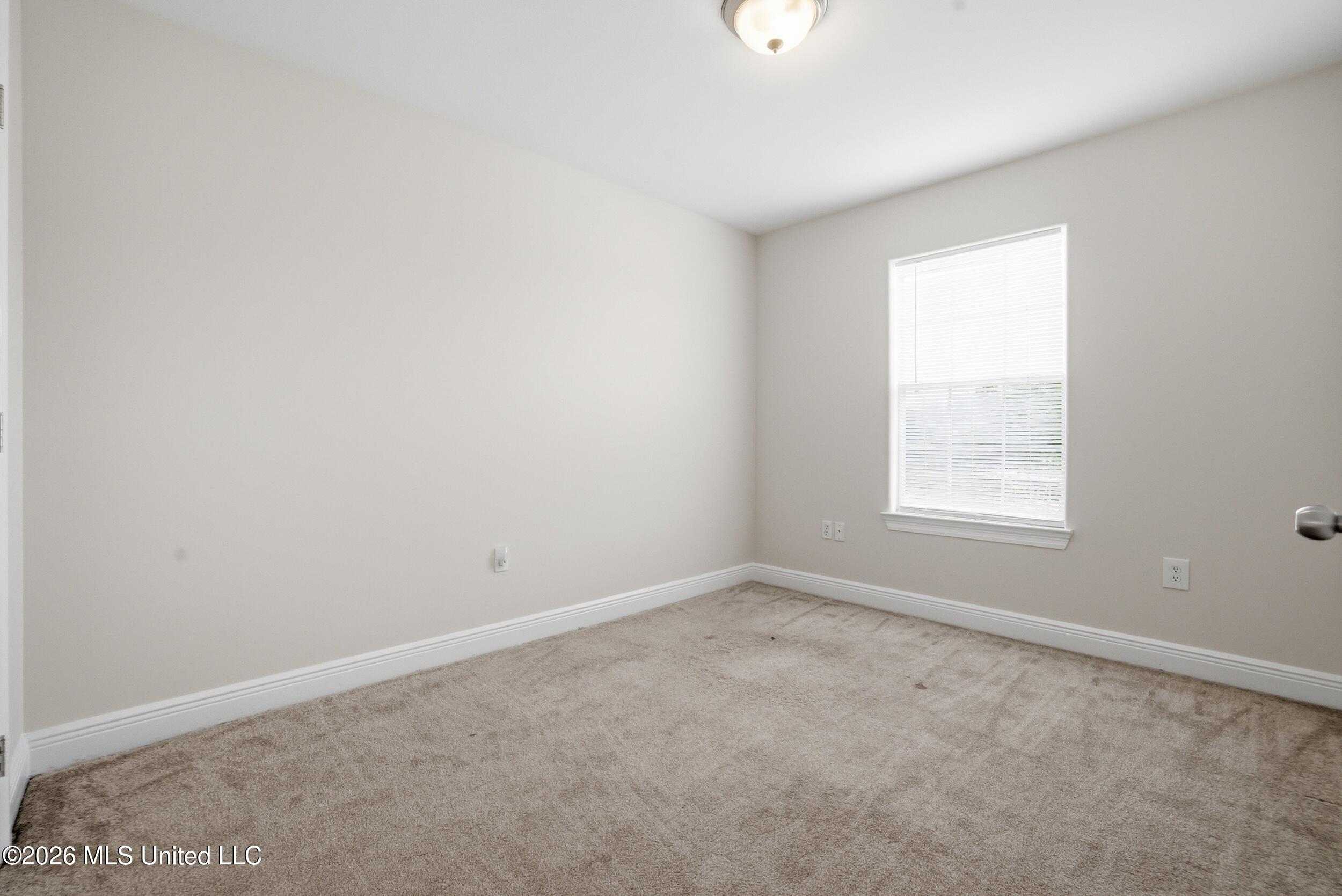 3465 Riverbend Cove Property Photo 25