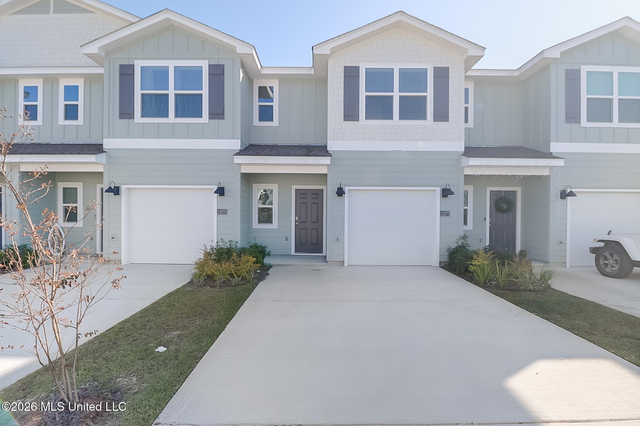 12281 Sinclair Drive Property Photo 1