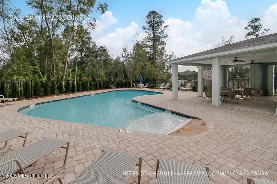 12281 Sinclair Drive Property Photo 3