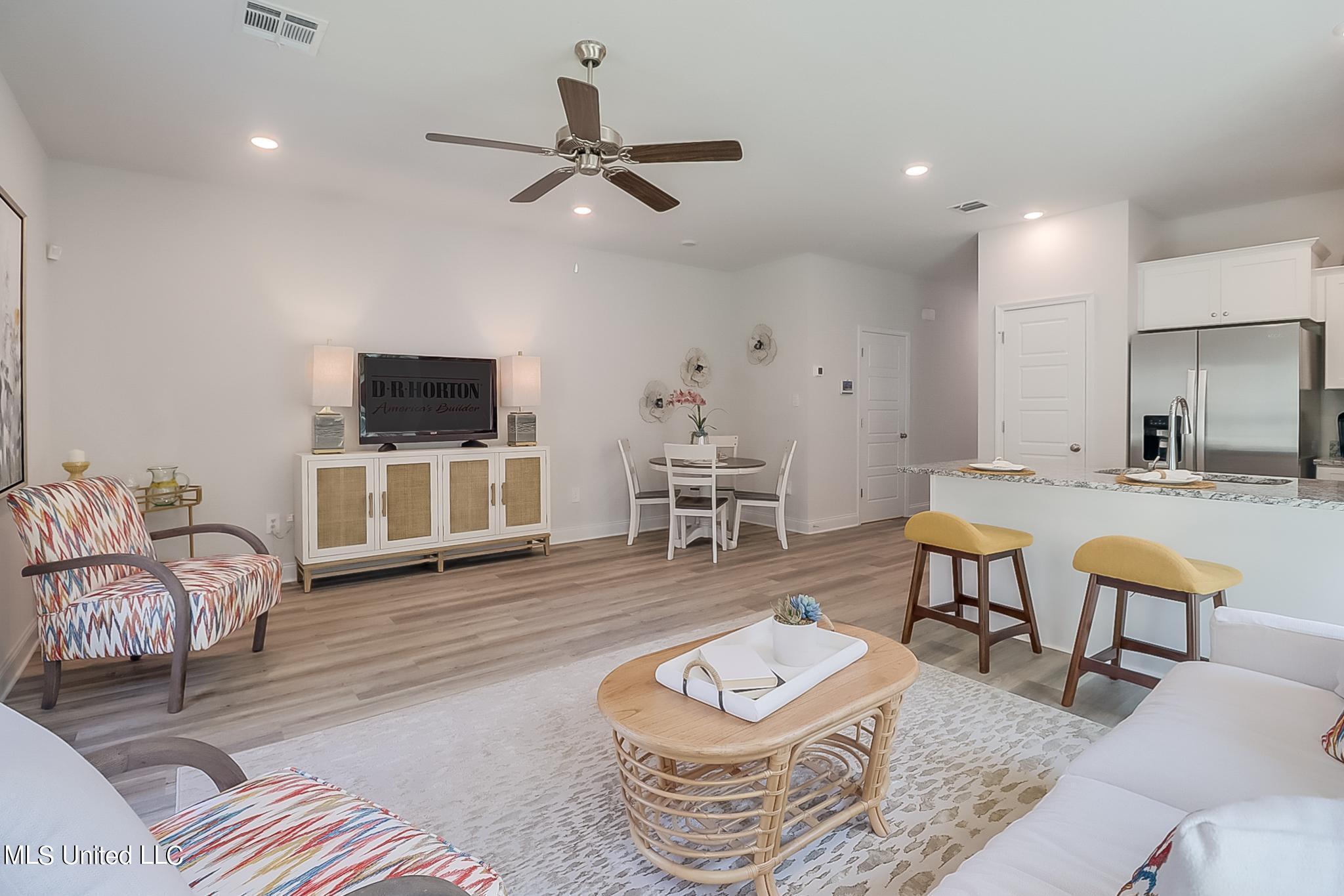 12281 Sinclair Drive Property Photo 10