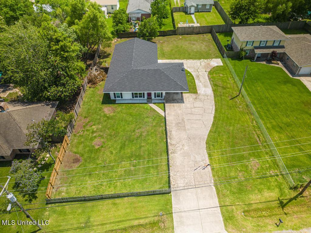 410 Old Spanish Trail Property Photo 3