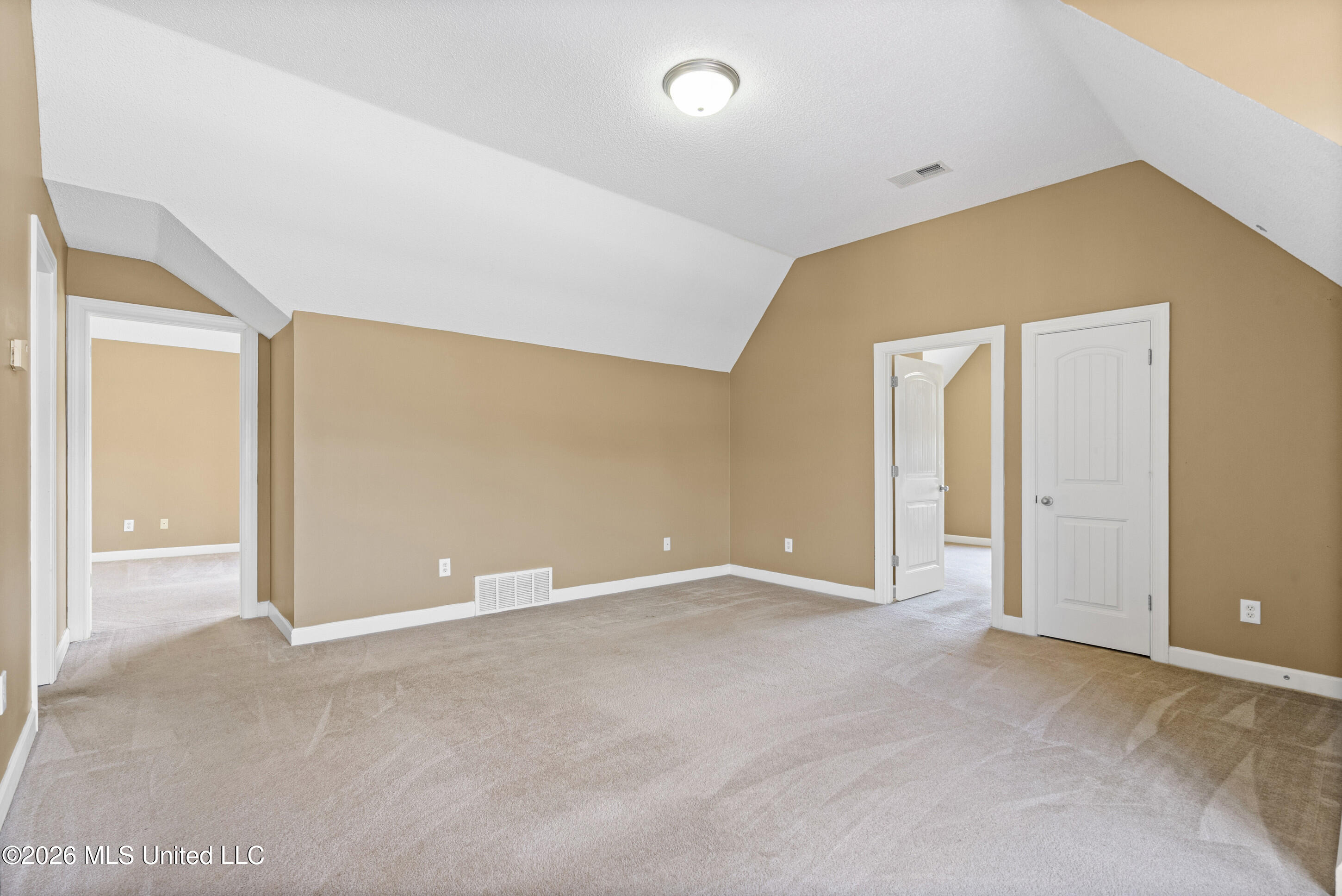 13343 Willow Nest Drive Property Photo 28