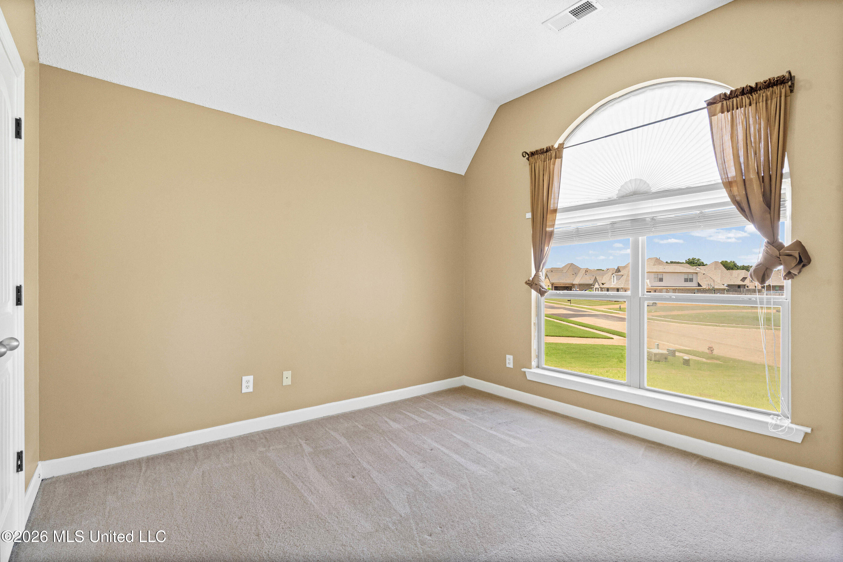 13343 Willow Nest Drive Property Photo 33