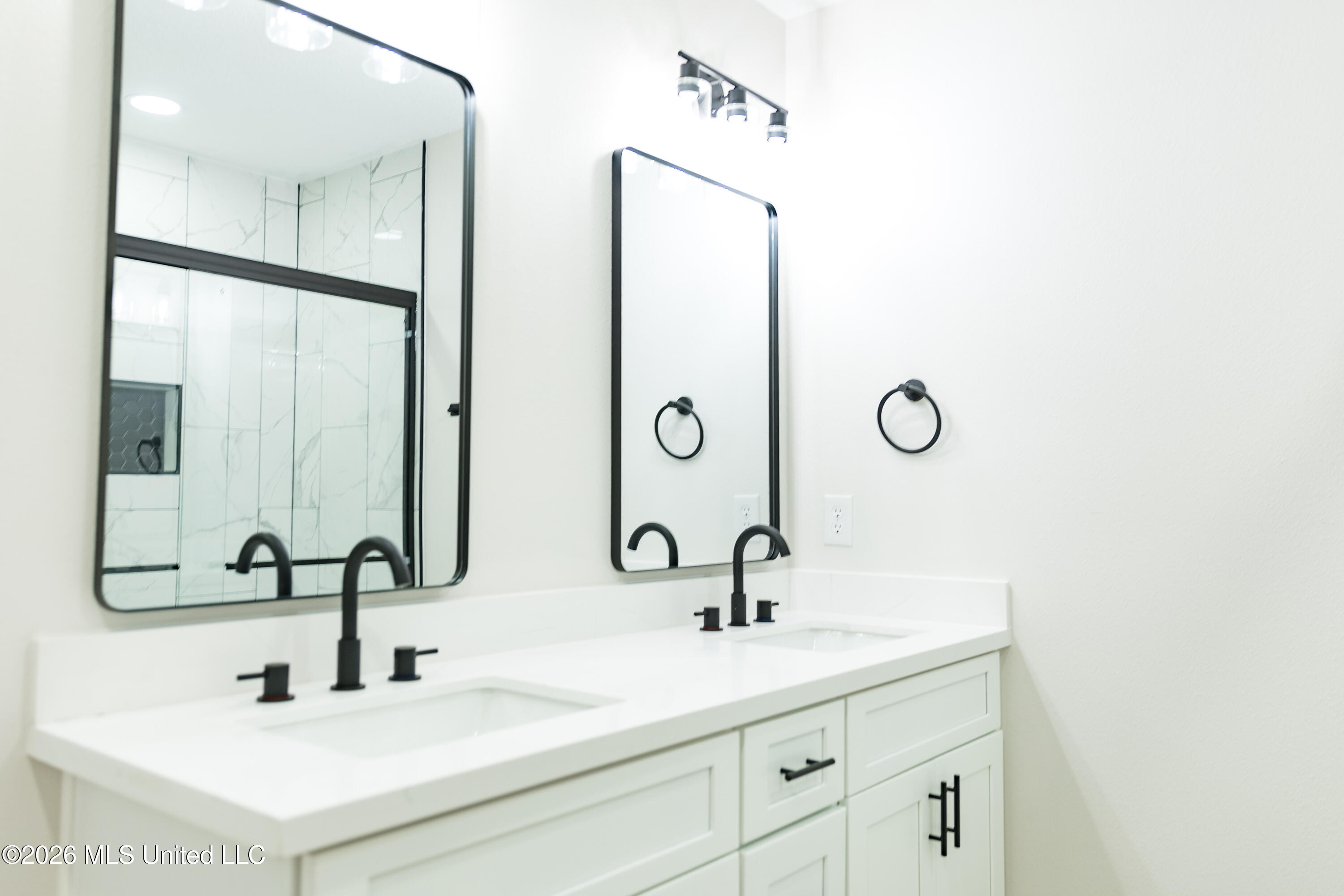 1812 Barracuda Drive Property Photo 9