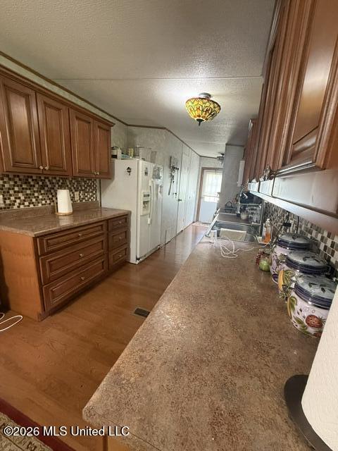 26042 Creek Cove Property Photo 3