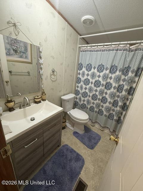 26042 Creek Cove Property Photo 6