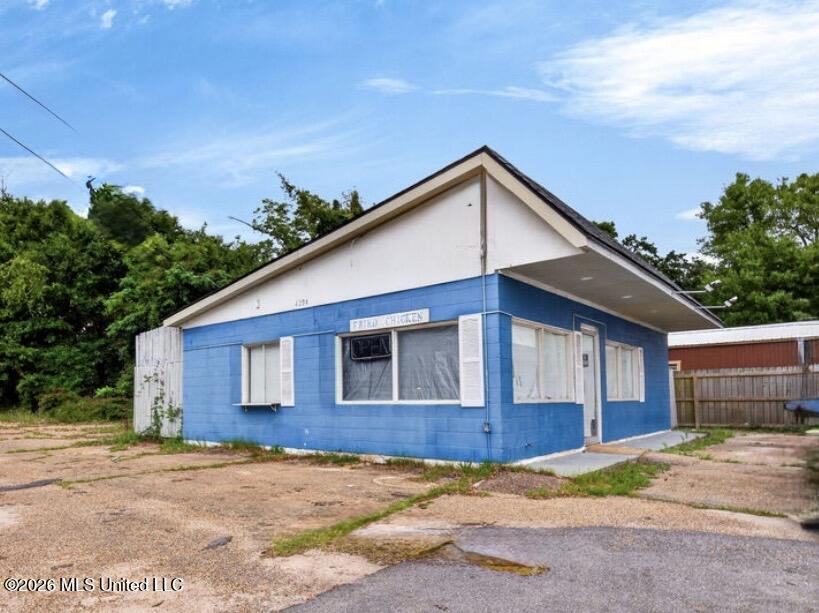 4204 15th Street Property Photo 6