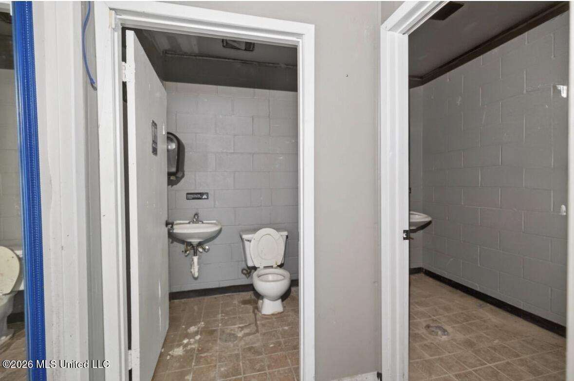 4204 15th Street Property Photo 13