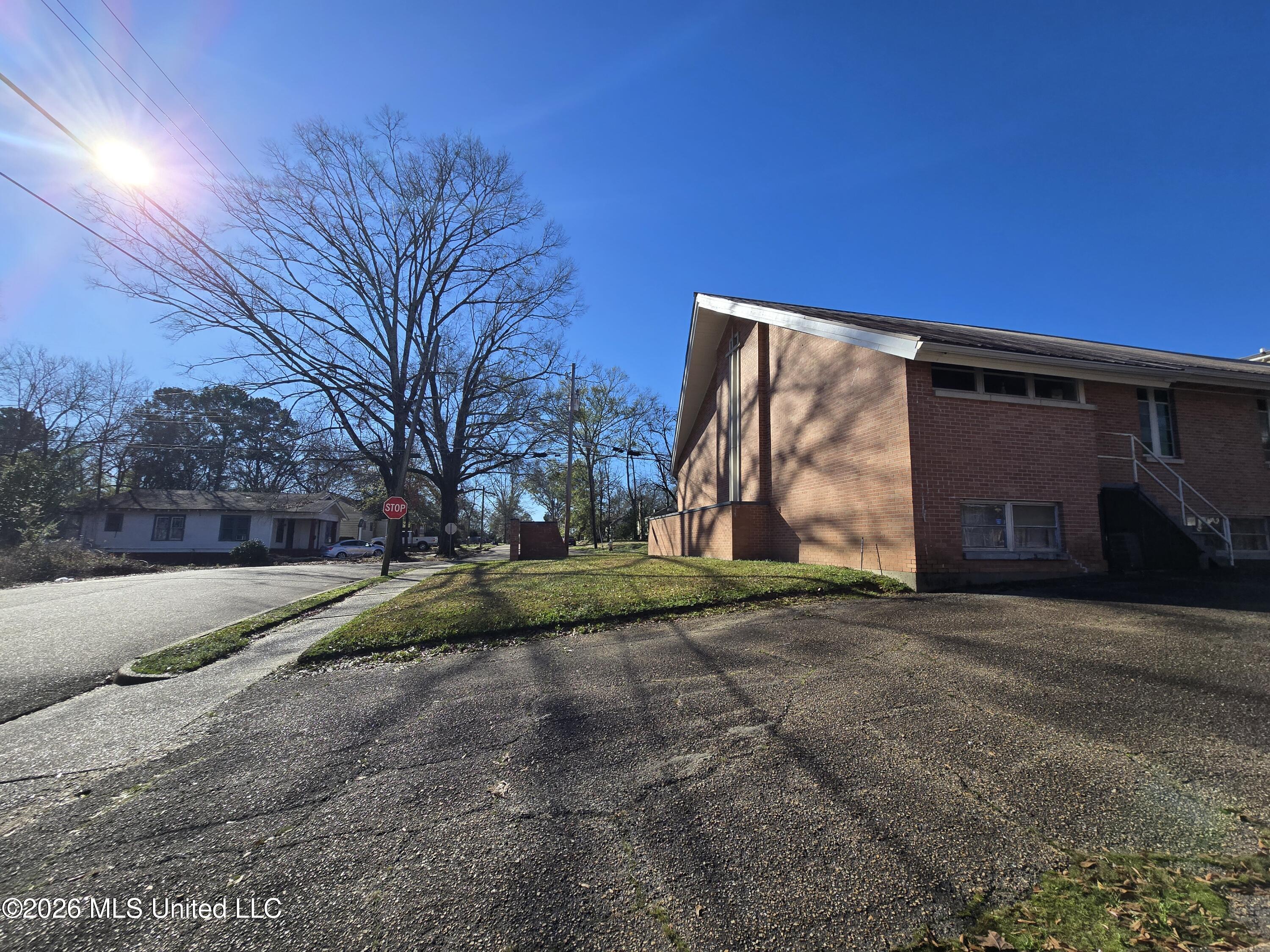 159 Fredrica Avenue Property Photo 5