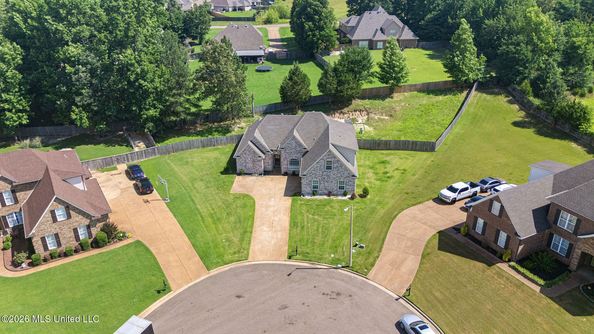 2890 Colony Cove Property Photo 4