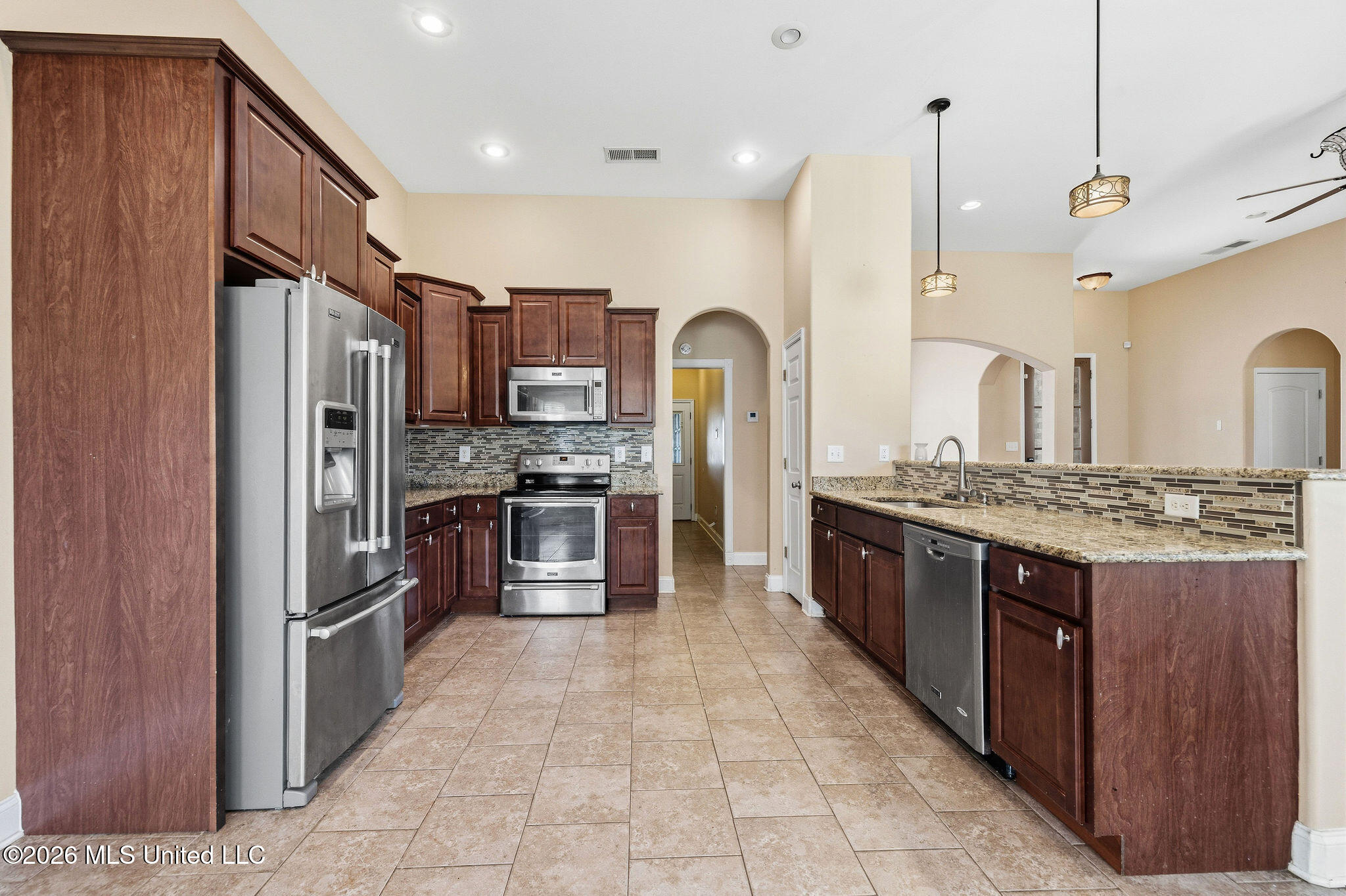 2890 Colony Cove Property Photo 10